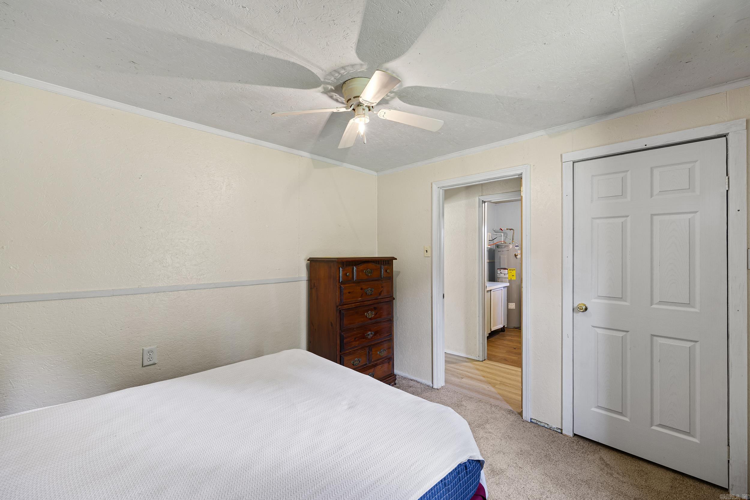 210 S 9 Highway Property Photo 34
