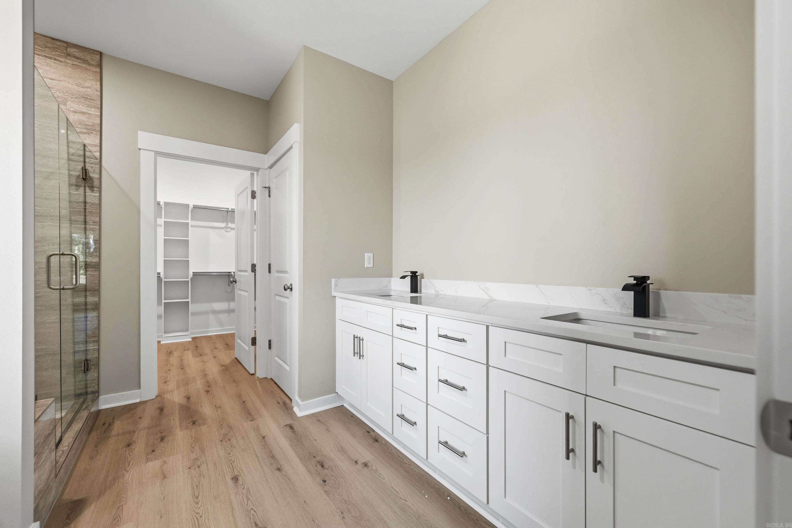 130 Petronia Street Property Photo 20