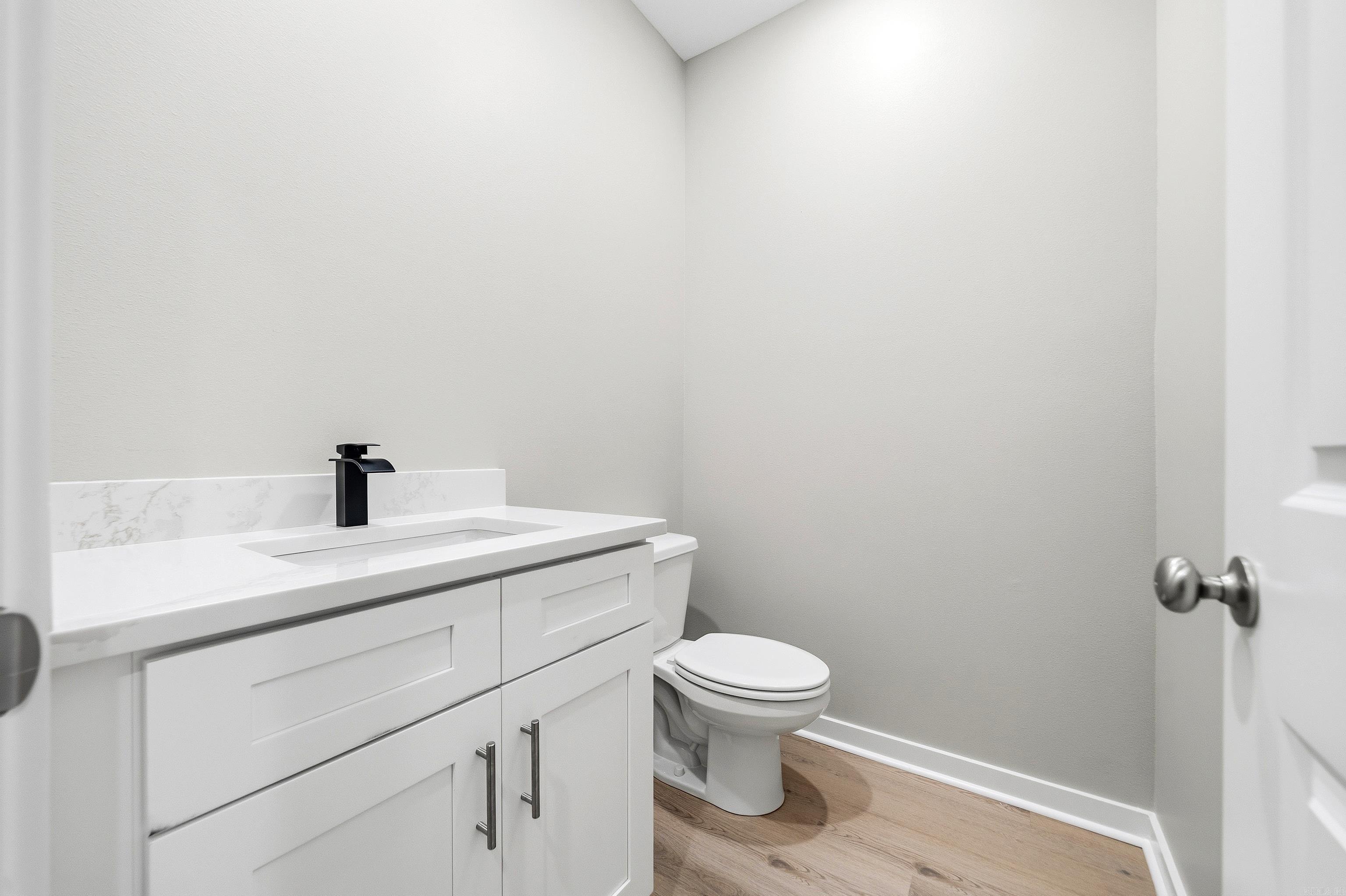 130 Petronia Street Property Photo 36
