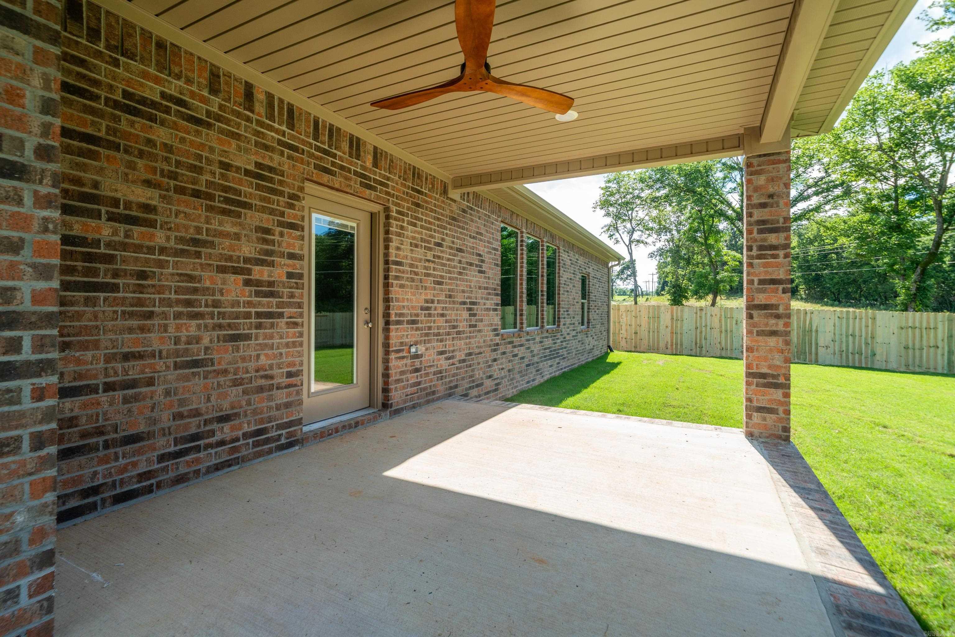 130 Petronia Street Property Photo 40