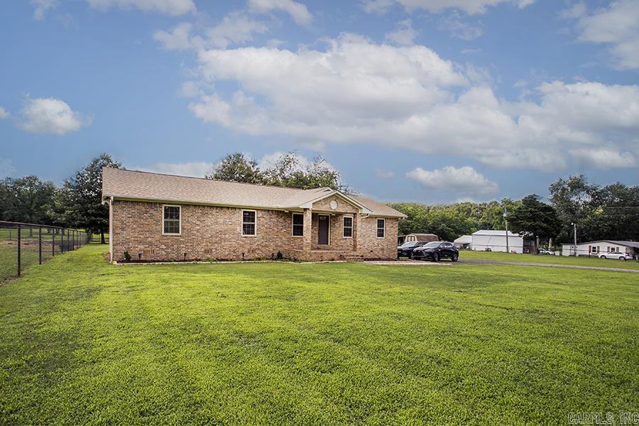 5915 Brister Property Photo 2