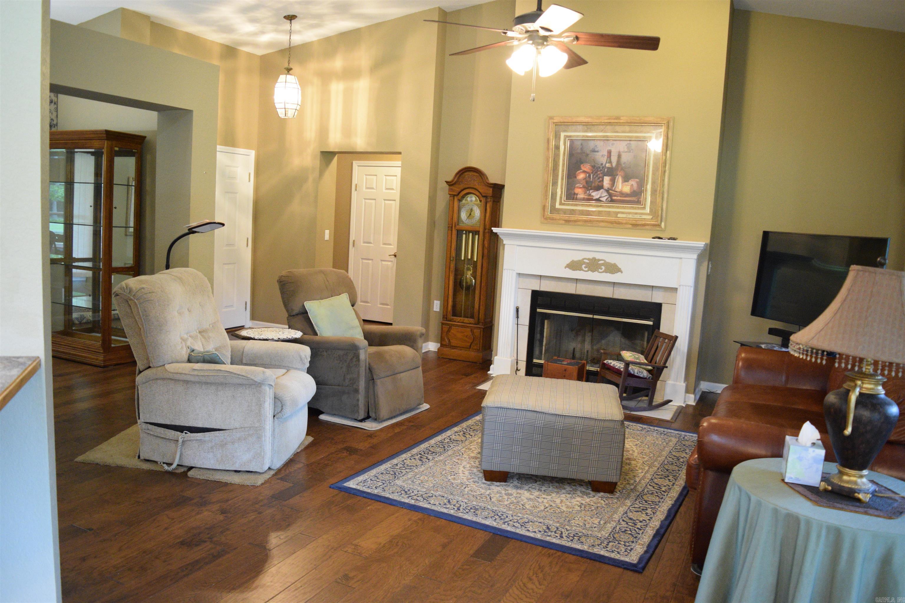 122 Deer Run Trail Property Photo 8