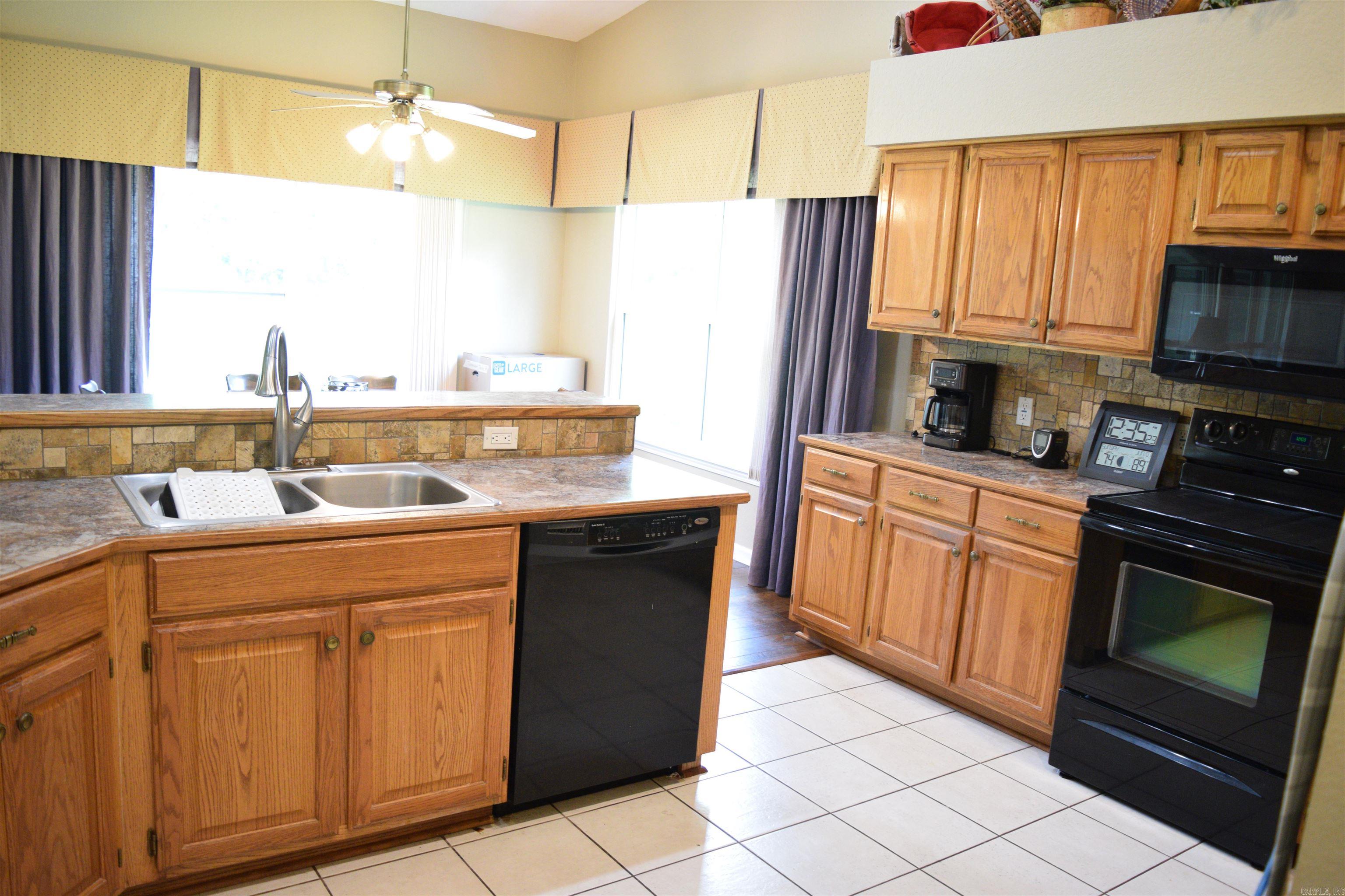 122 Deer Run Trail Property Photo 16