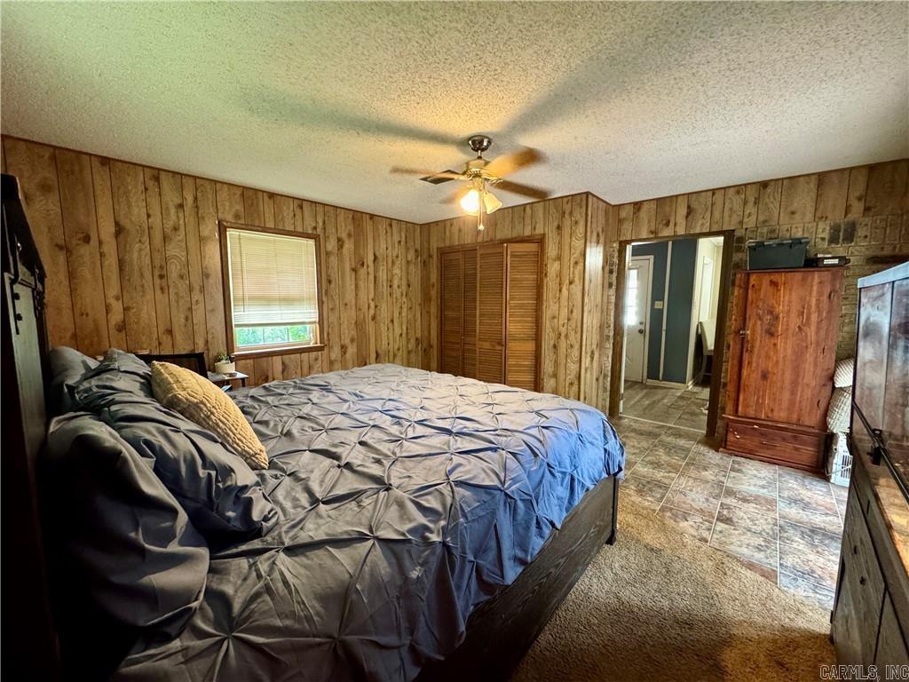 33 Earl Property Photo 7