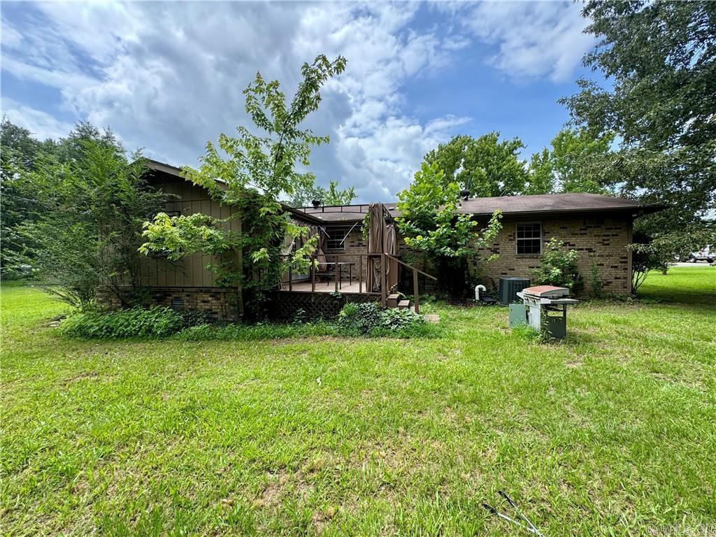 33 Earl Property Photo 21