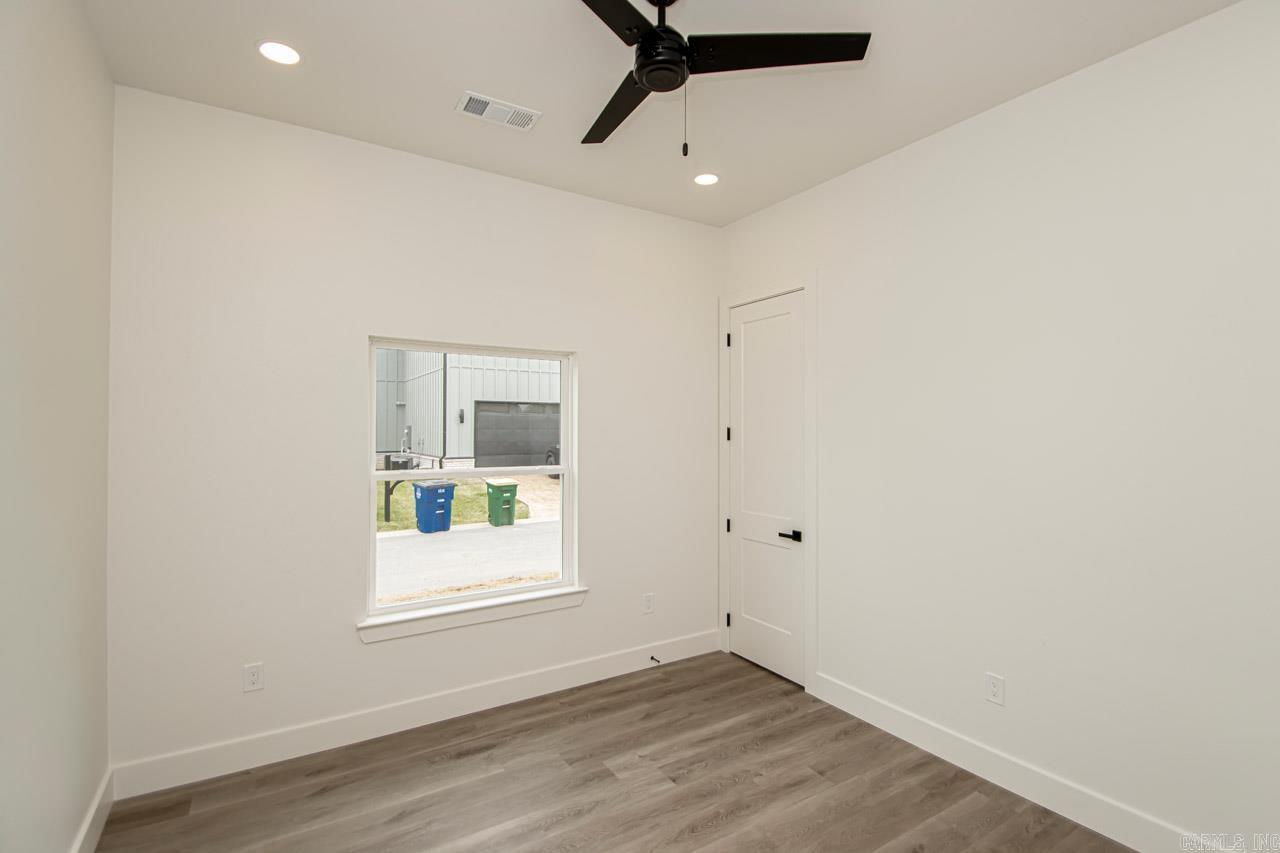 312 Gardens Lane Property Photo 19
