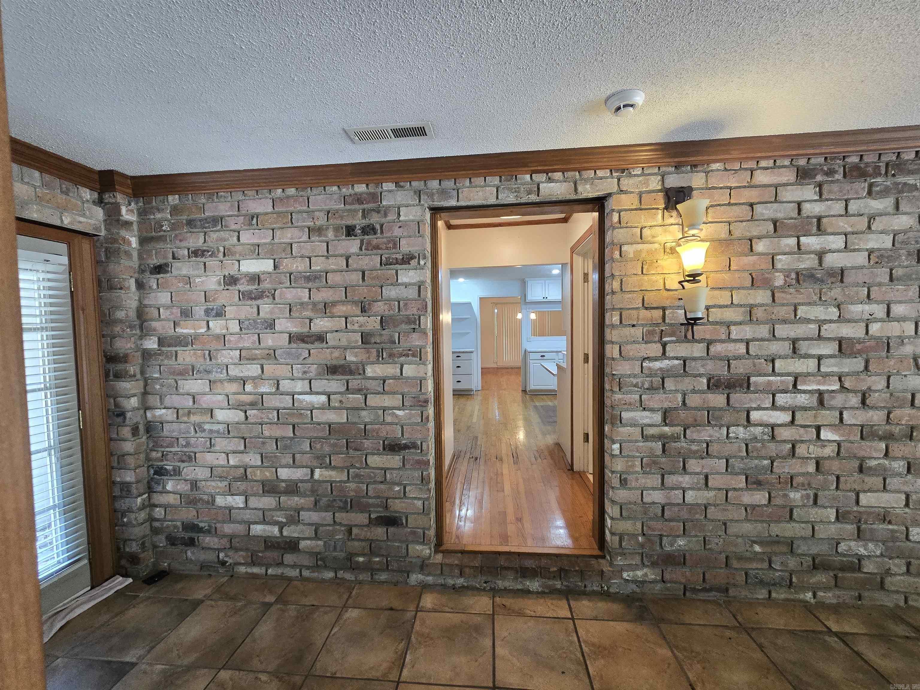 106 Honeysuckle Lane Property Photo 23