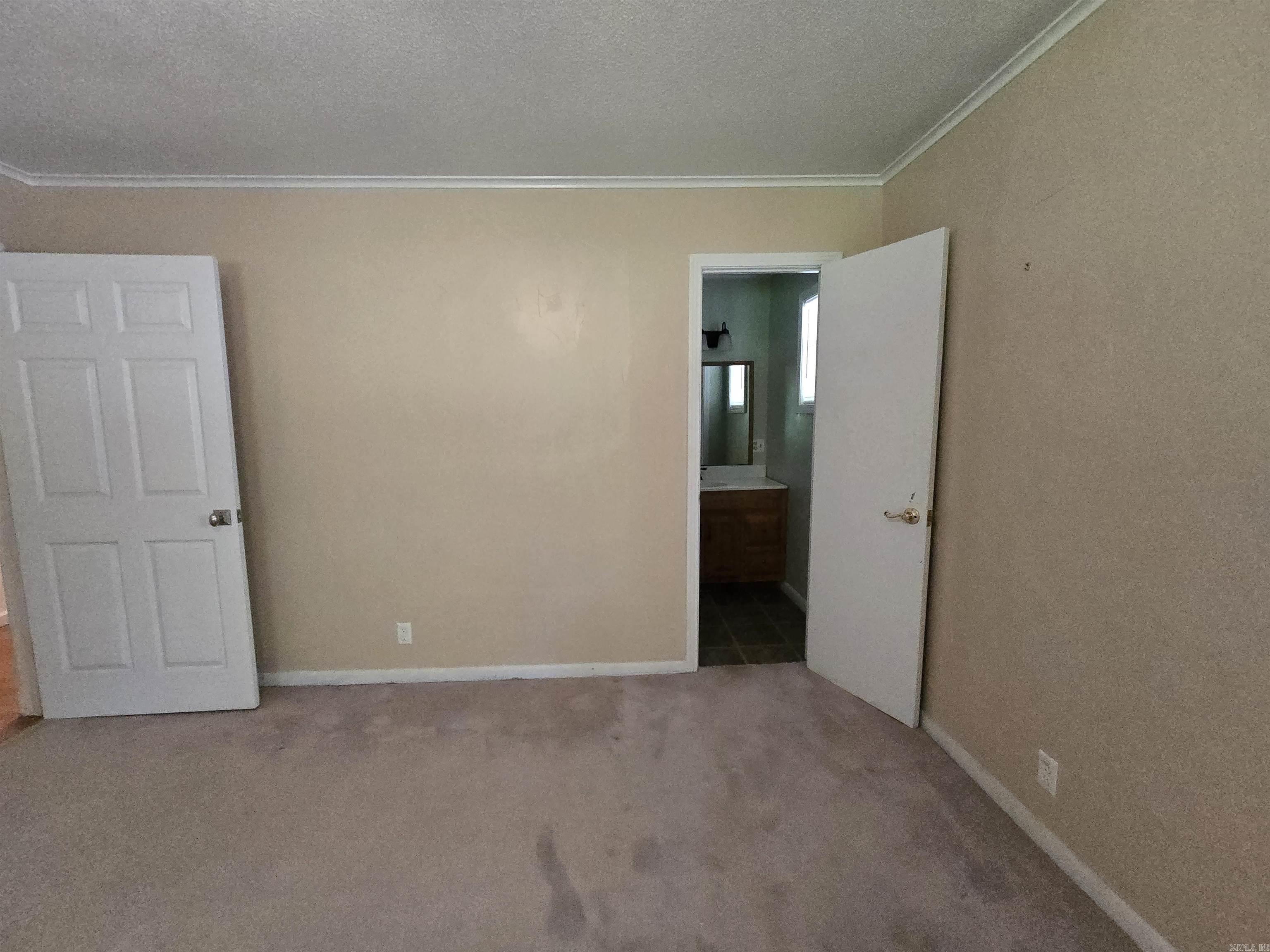 106 Honeysuckle Lane Property Photo 44