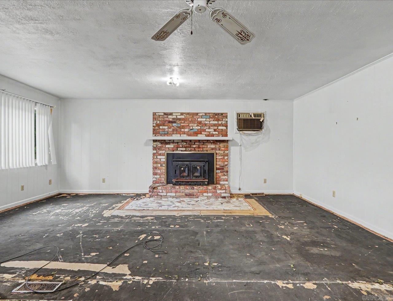 211 Cessna Circle Property Photo 34
