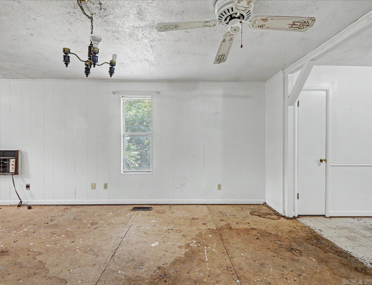211 Cessna Circle Property Photo 36