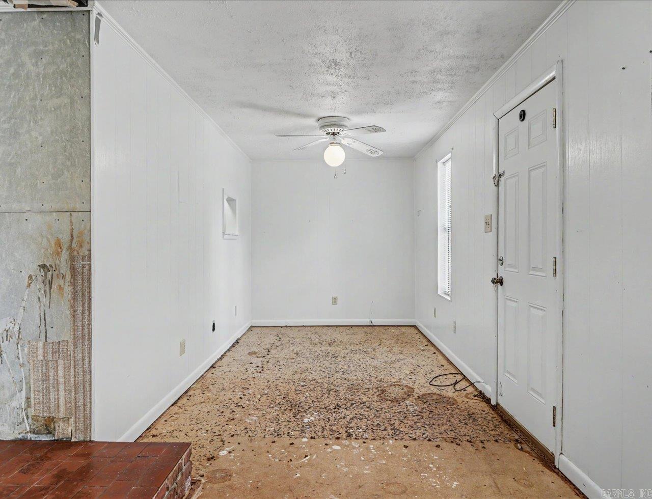 211 Cessna Circle Property Photo 38