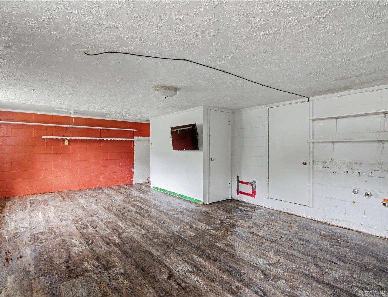 211 Cessna Circle Property Photo 42