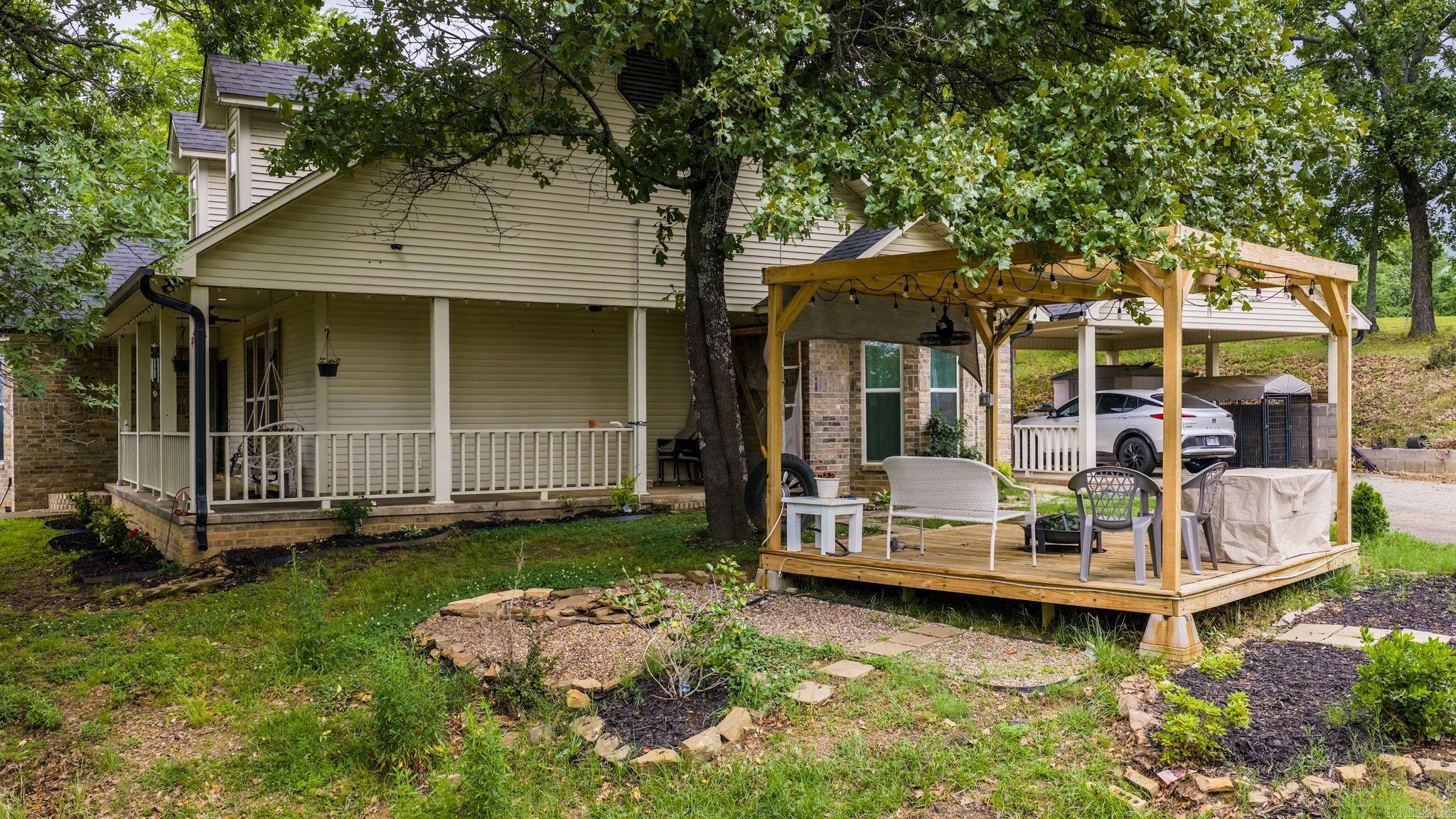 14 Eagle Crest Property Photo 4