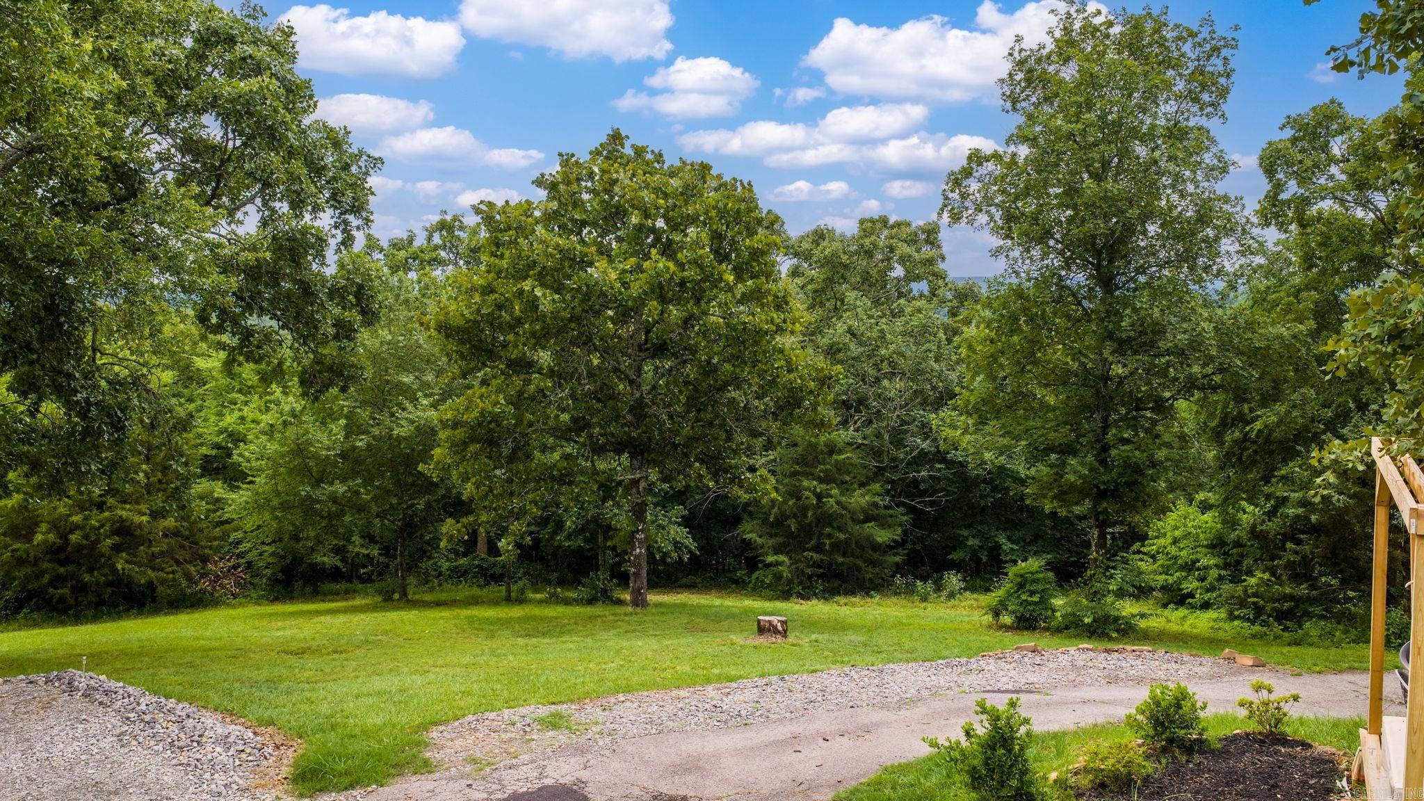 14 Eagle Crest Property Photo 5