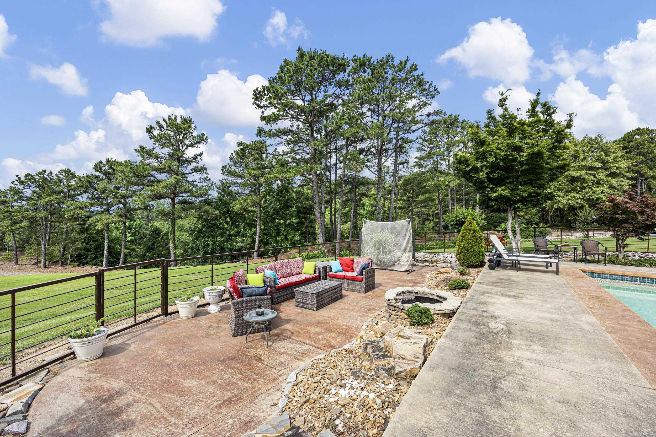 401 Quarry Road Property Photo 28