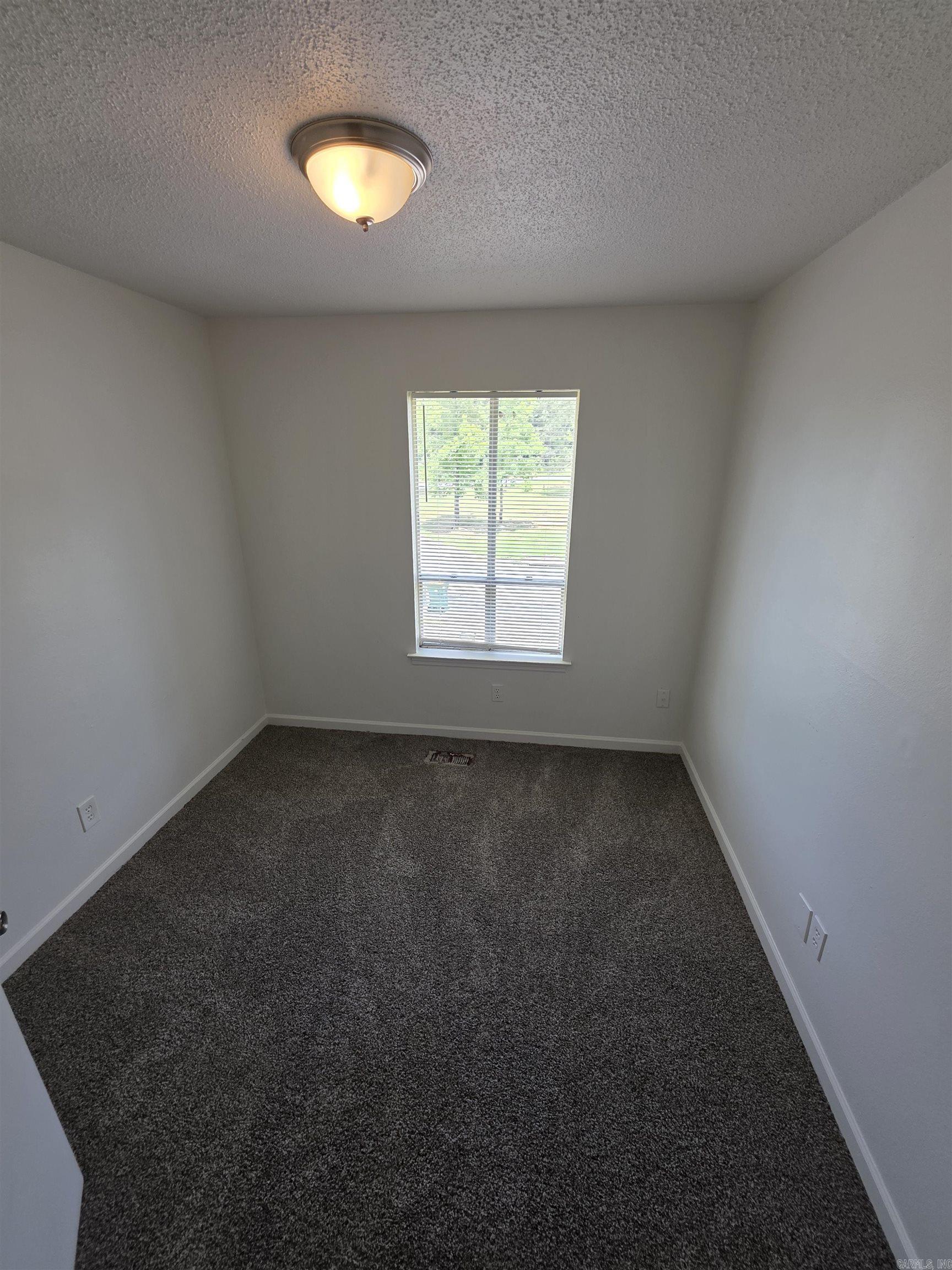 9408 Lew Circle A Property Photo 11