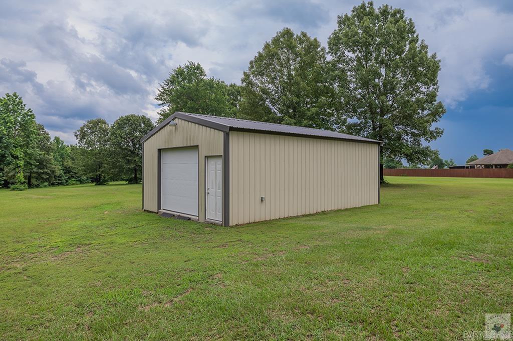 5823 Genoa Rd Property Photo 24