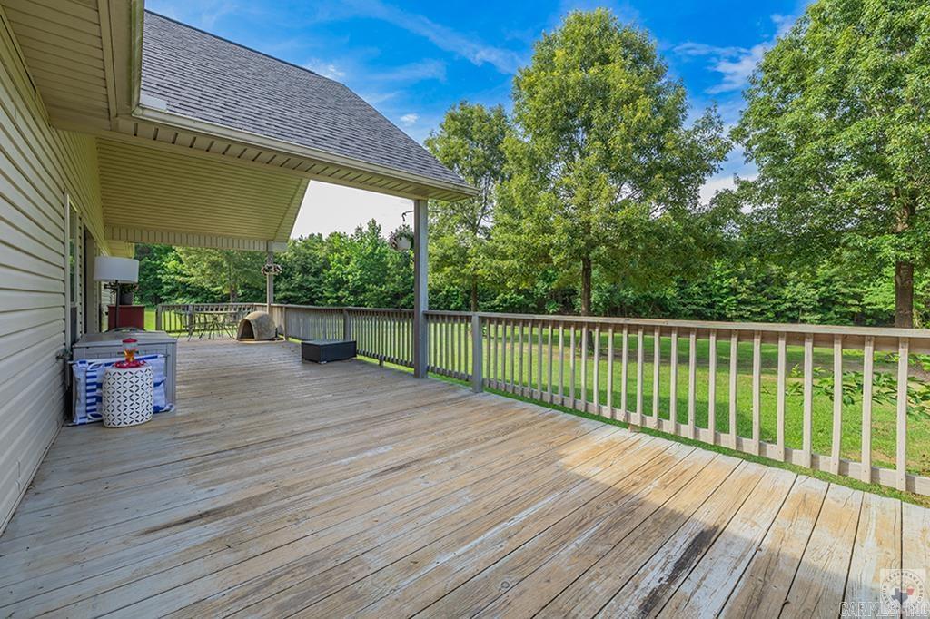 5823 Genoa Rd Property Photo 28