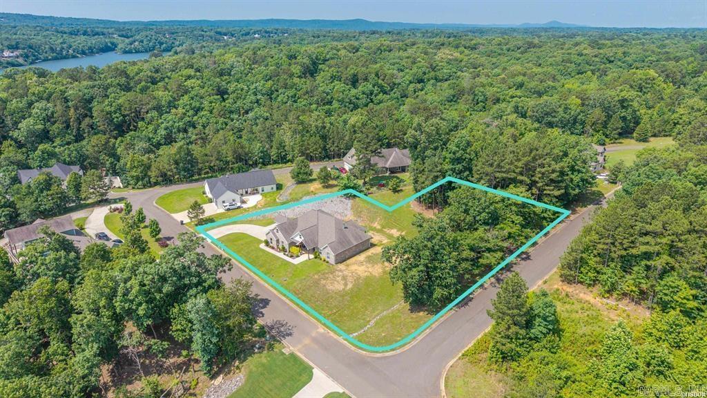 164 Windsong Bay Loop Property Photo 2