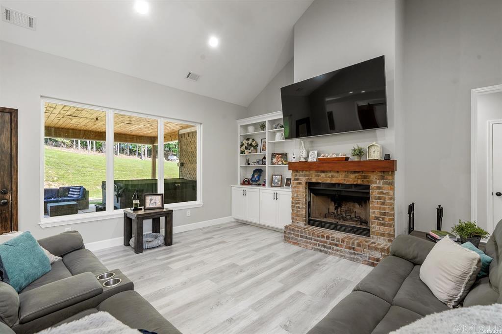 164 Windsong Bay Loop Property Photo 9