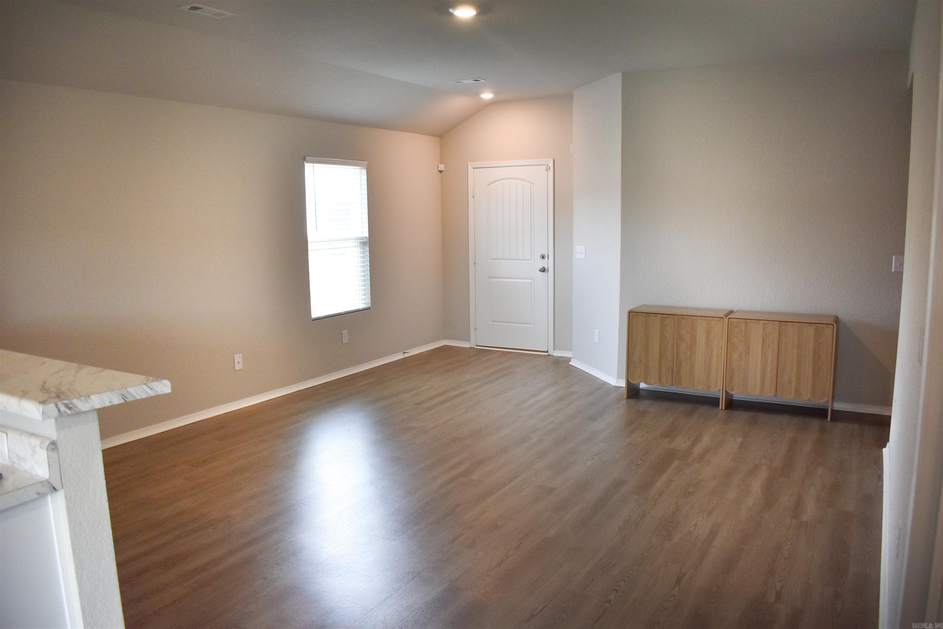 45 Oak Leaf Drive Property Photo 9