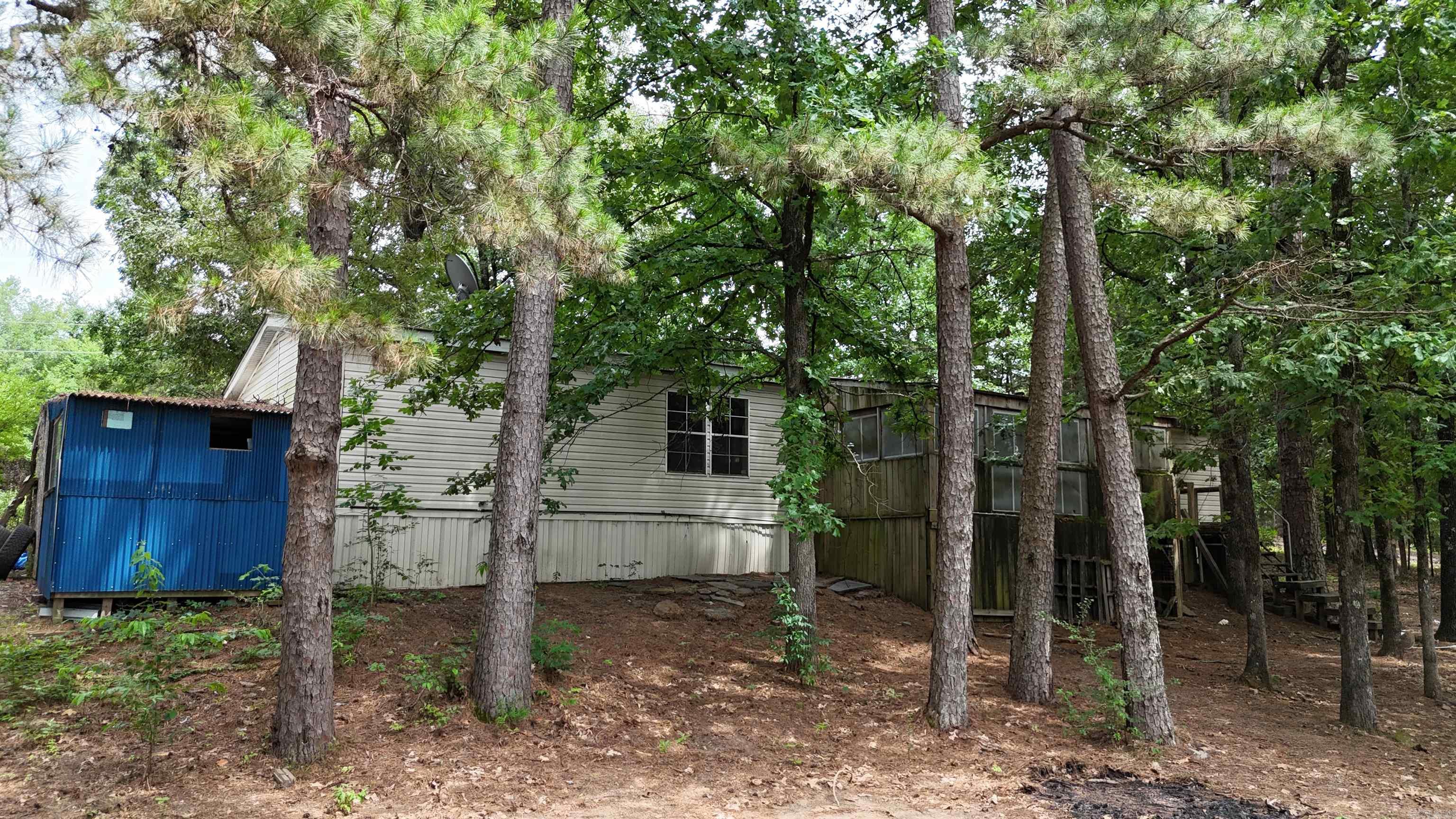 53 Ridgedale Circle Property Photo 3