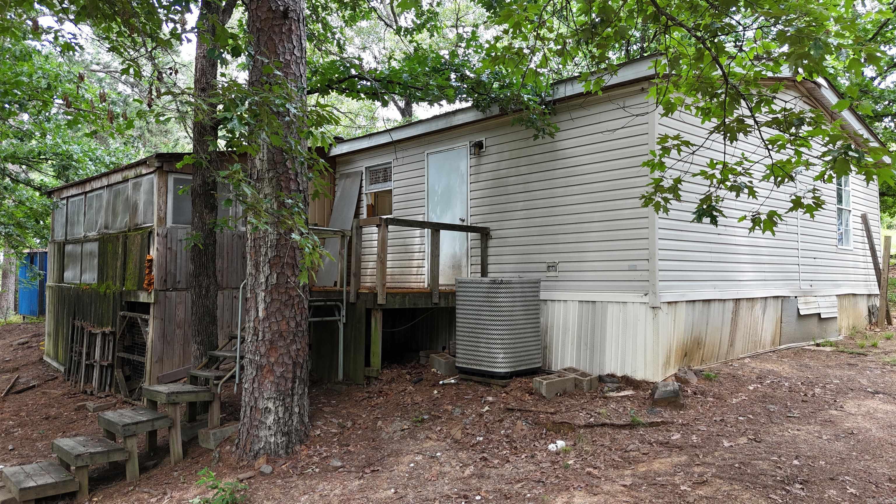 53 Ridgedale Circle Property Photo 4