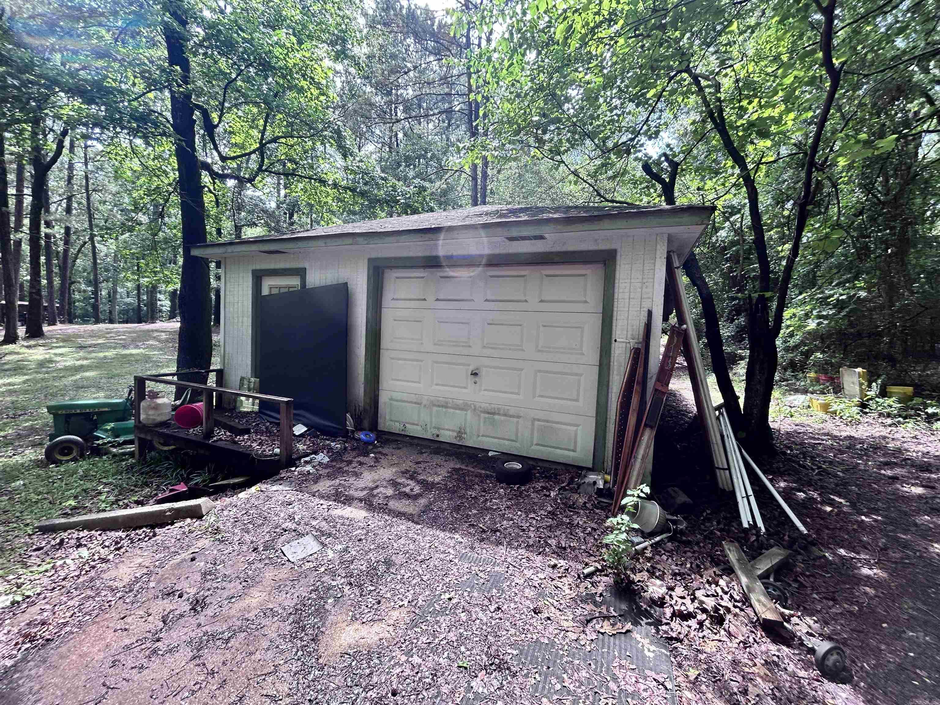 6310 Shaner Circle Property Photo 8
