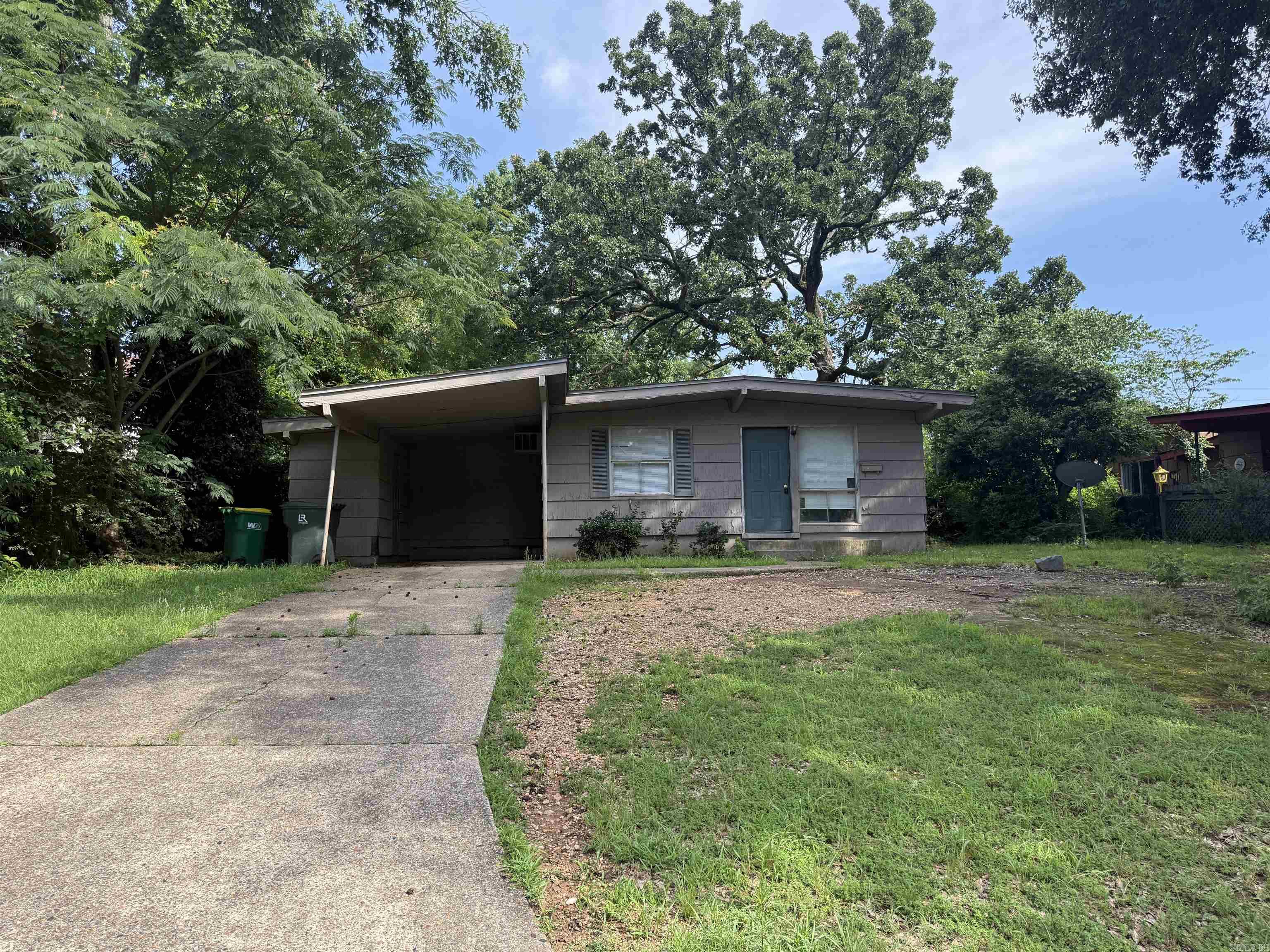 34 Meadowcliff Drive