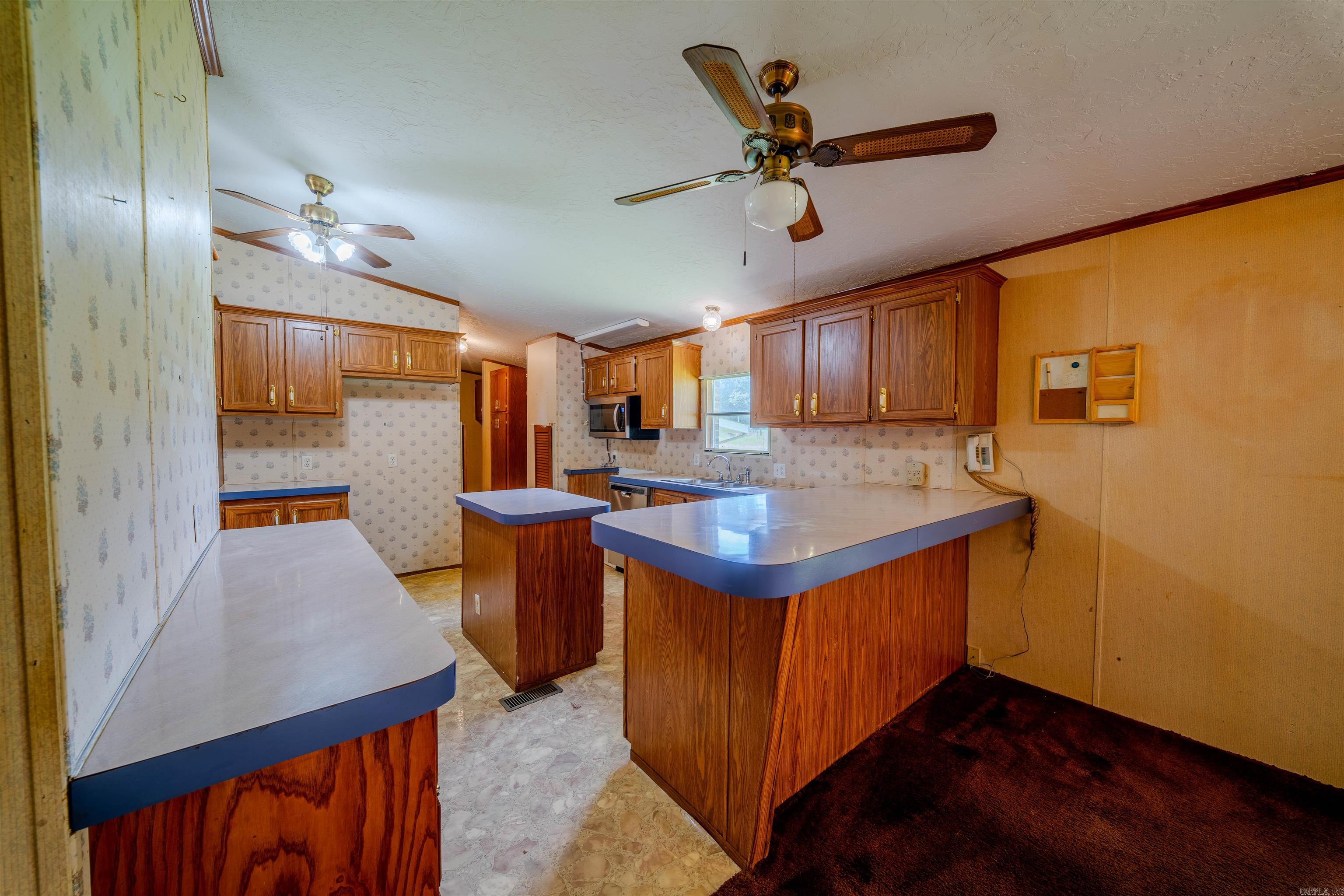 6659 Calhoun 37 Road Property Photo 11