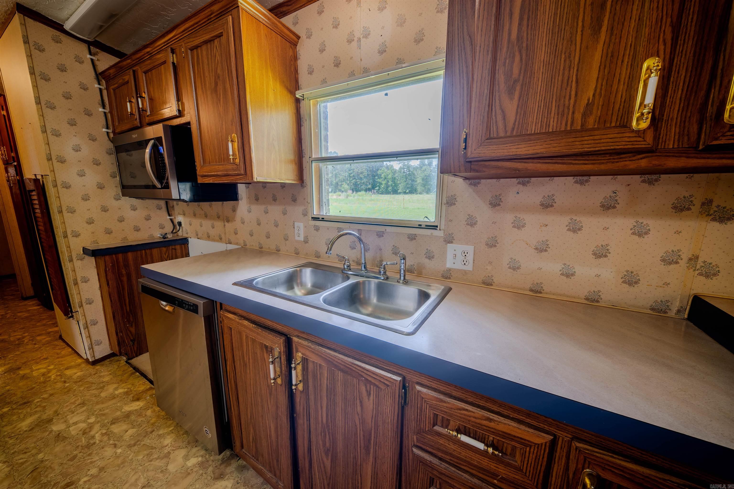 6659 Calhoun 37 Road Property Photo 15