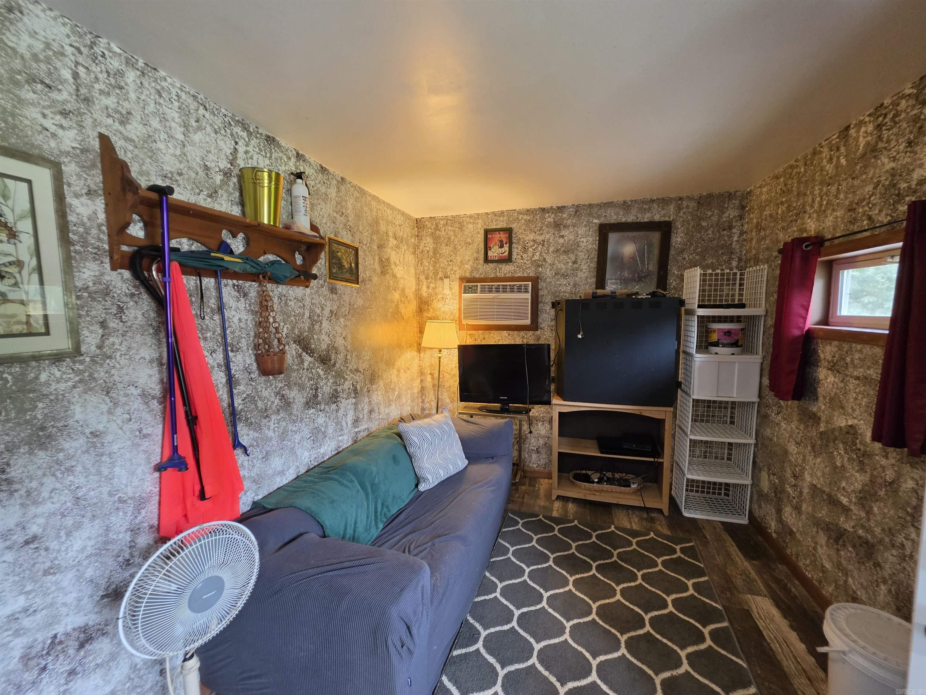 38 Allen Road Property Photo 28