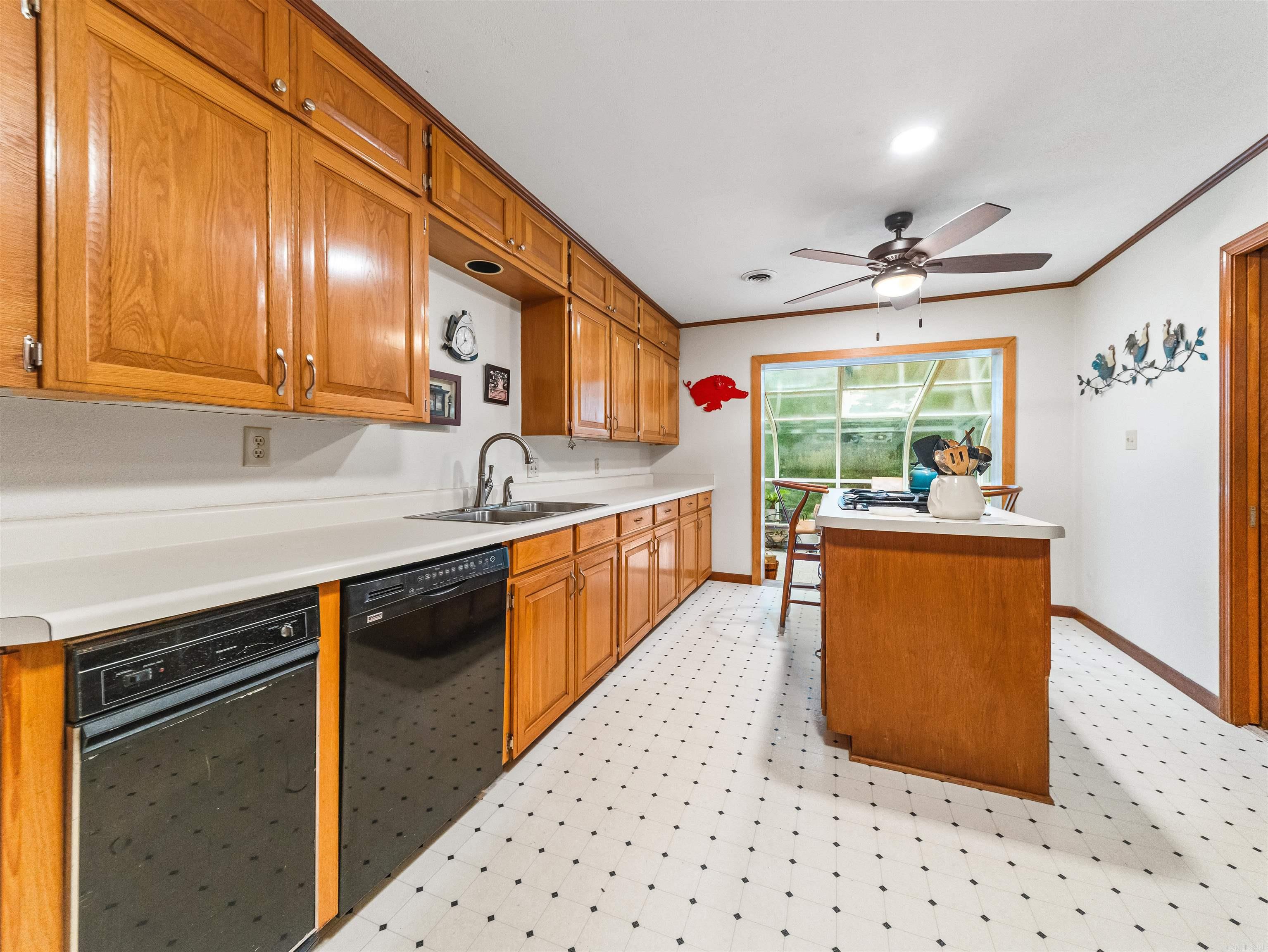 6946 Us-71 S Property Photo 7