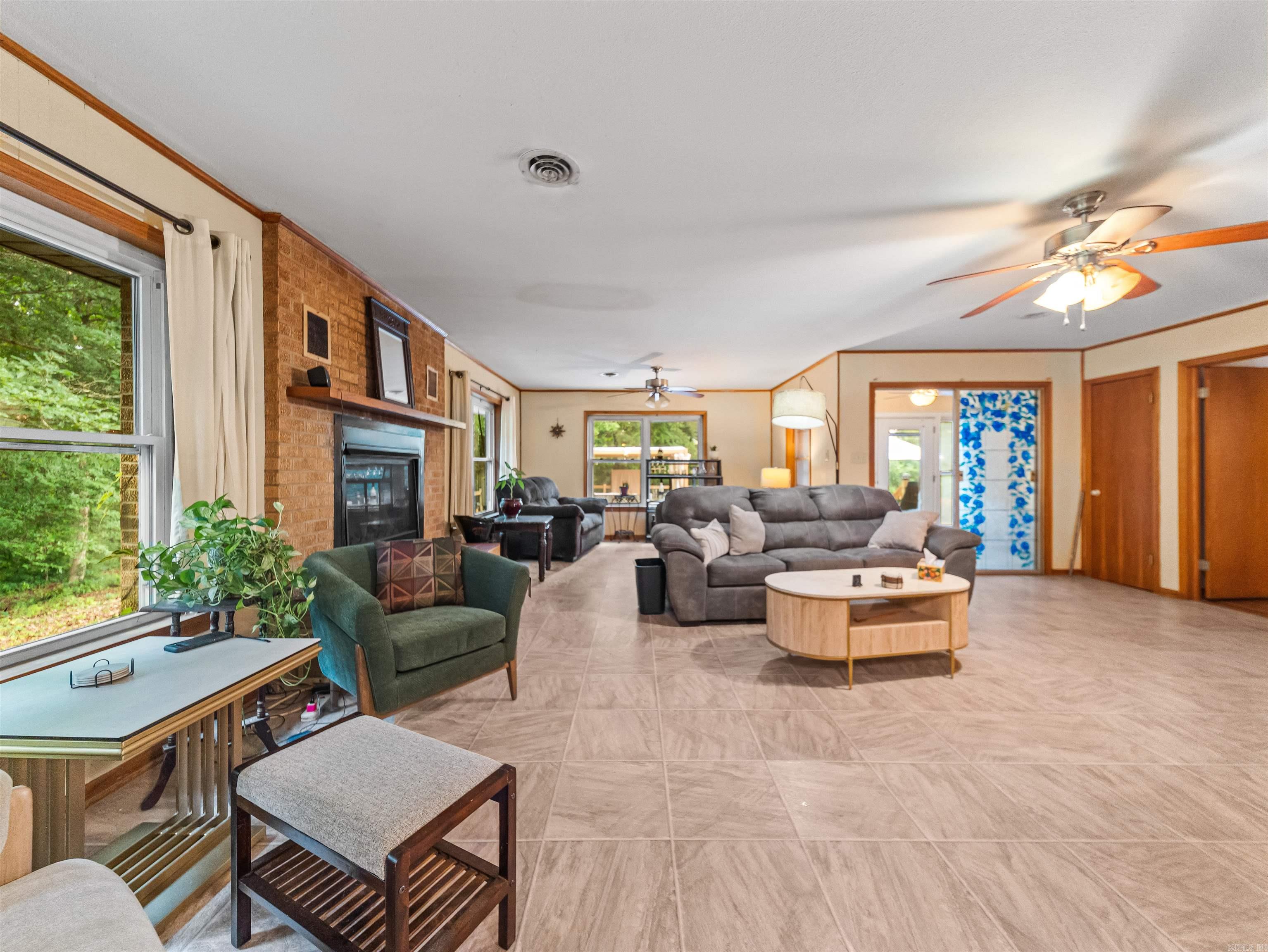 6946 Us-71 S Property Photo 12
