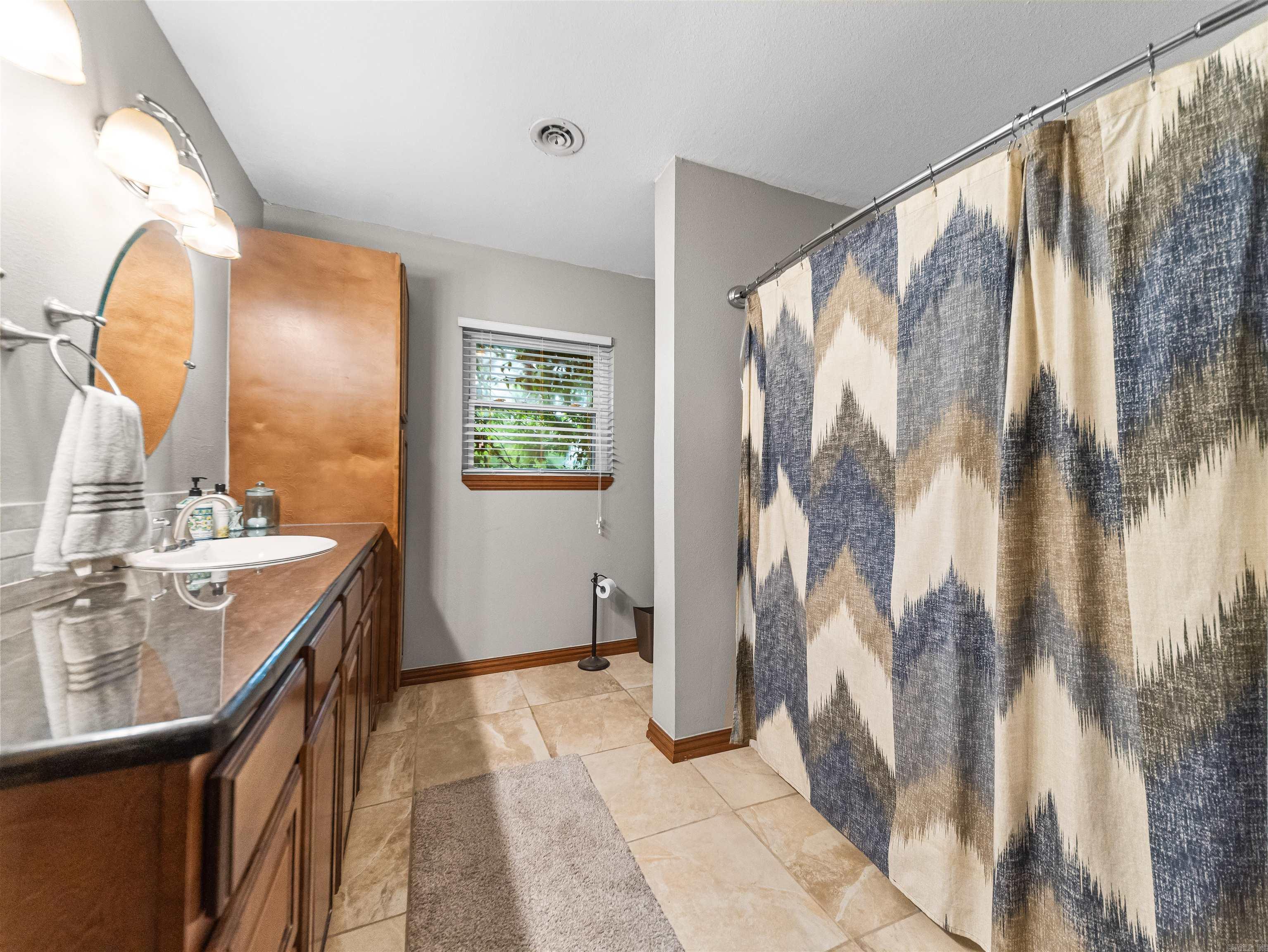 6946 Us-71 S Property Photo 24
