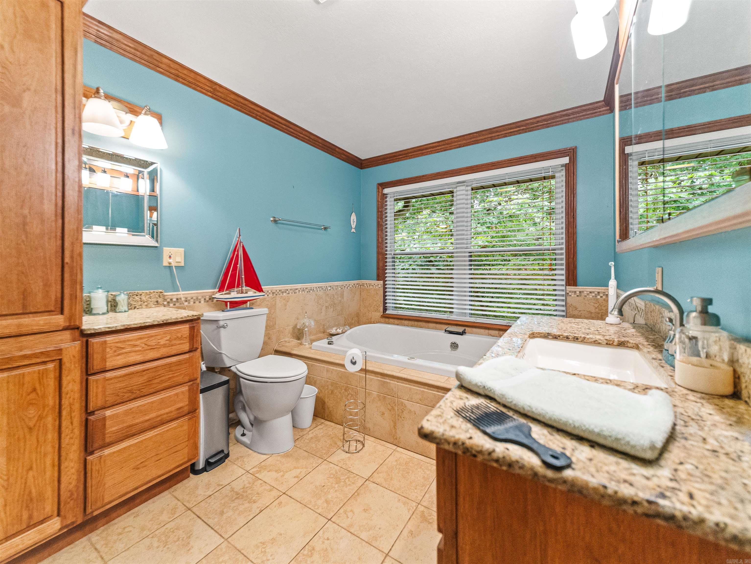 6946 Us-71 S Property Photo 28