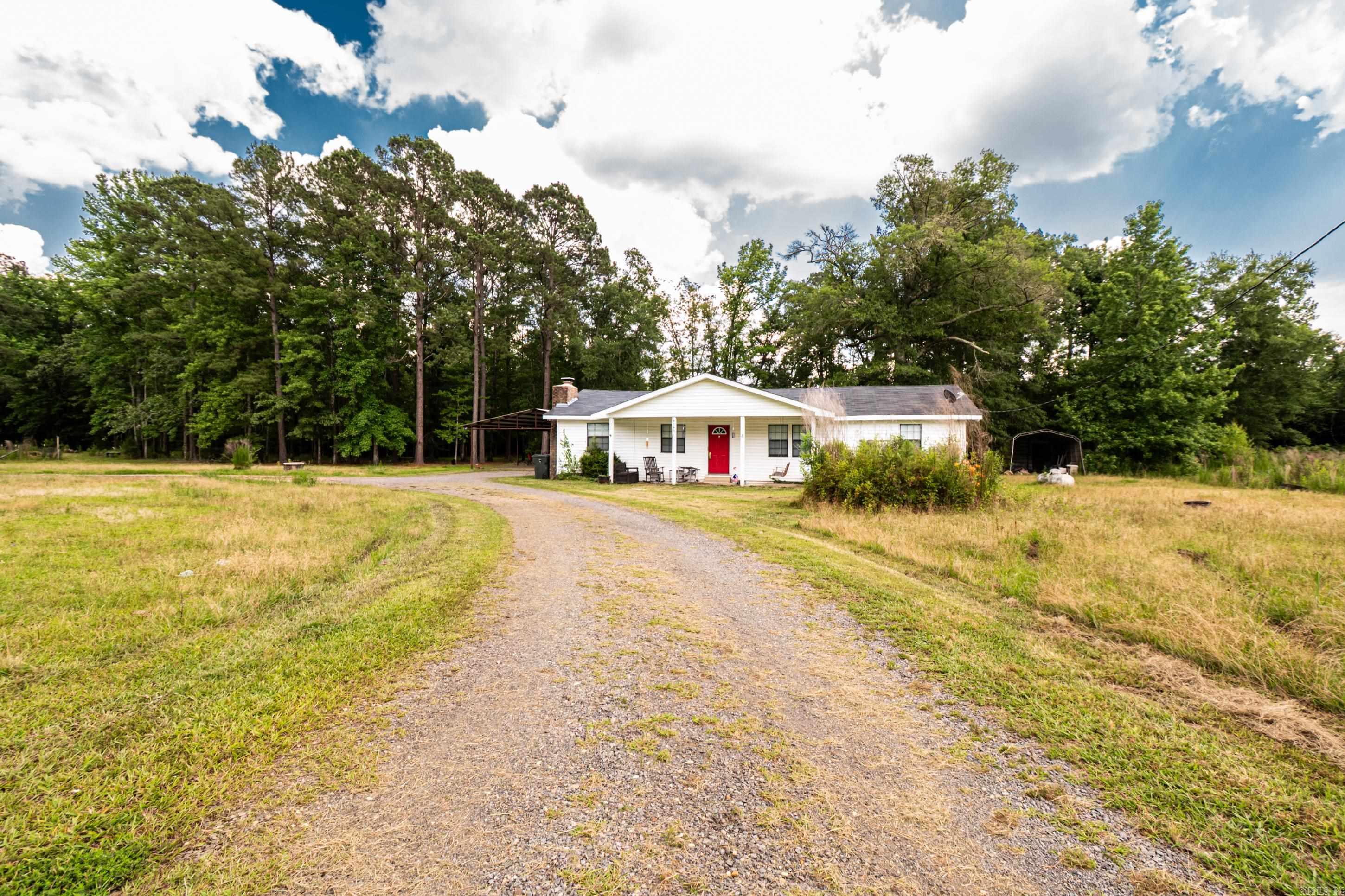 4747 Us Highway 63 Property Photo 1