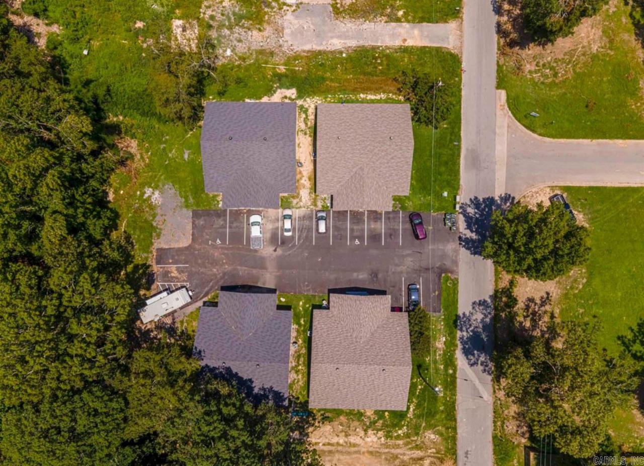 916-934 Dismukes Avenue Property Photo 1