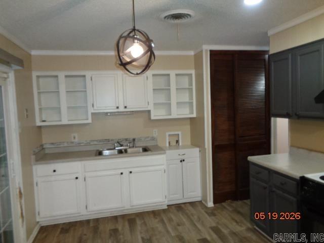 6620 Farmstead Road Property Photo 6
