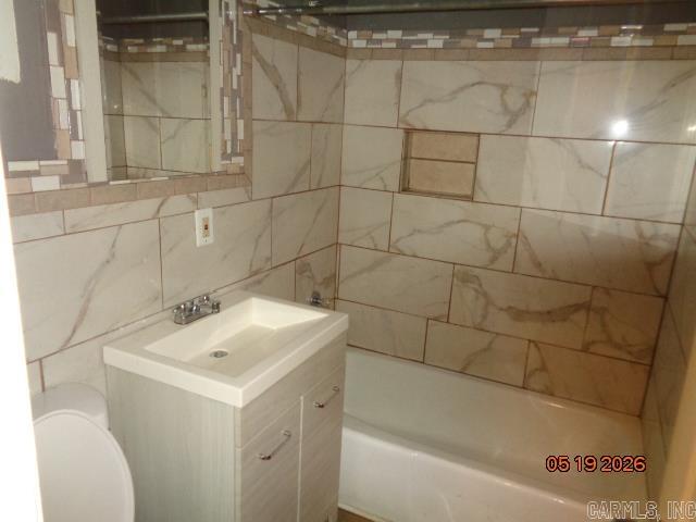 6620 Farmstead Road Property Photo 9