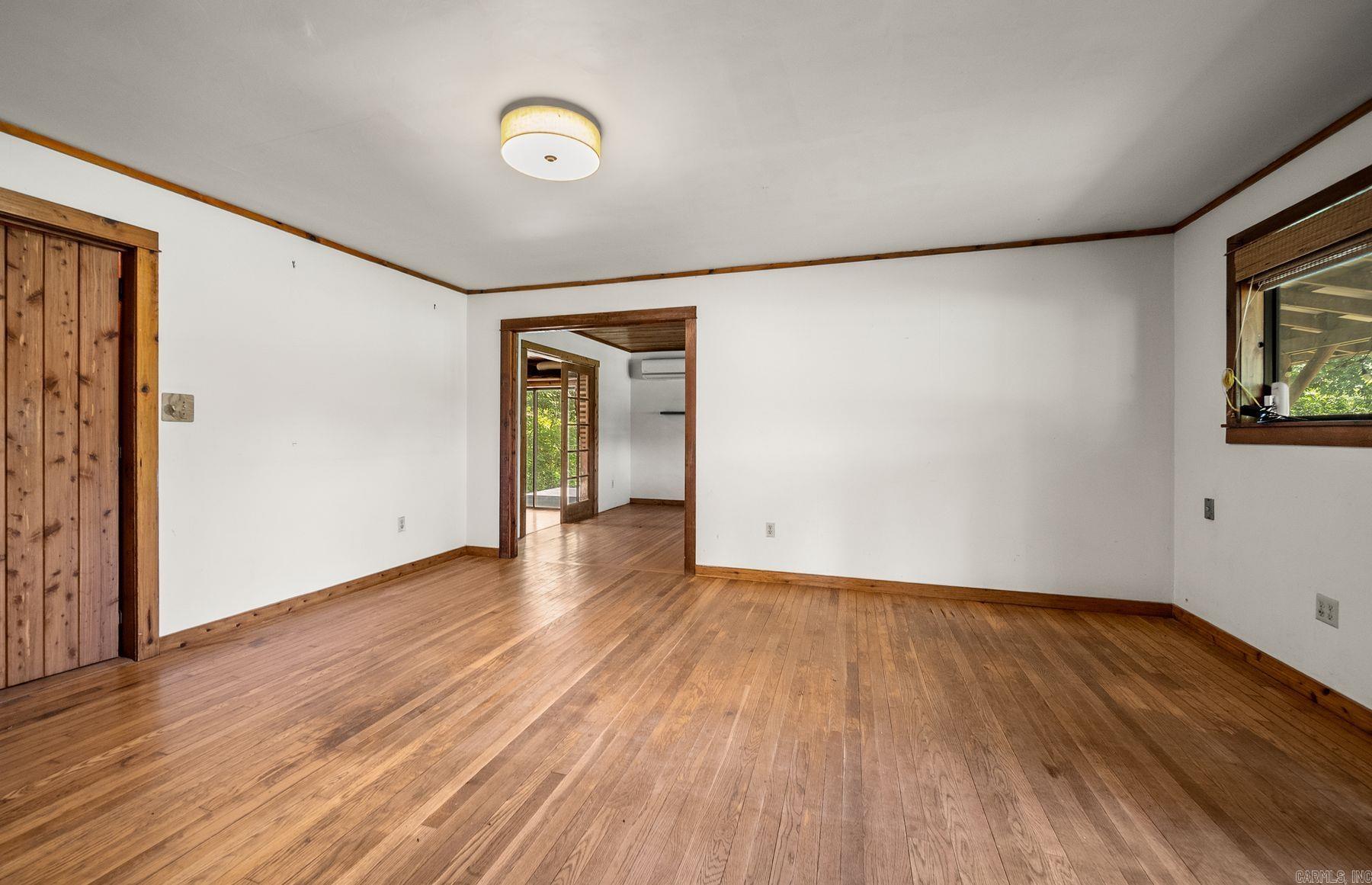 2306 County Road 8050 Property Photo 6