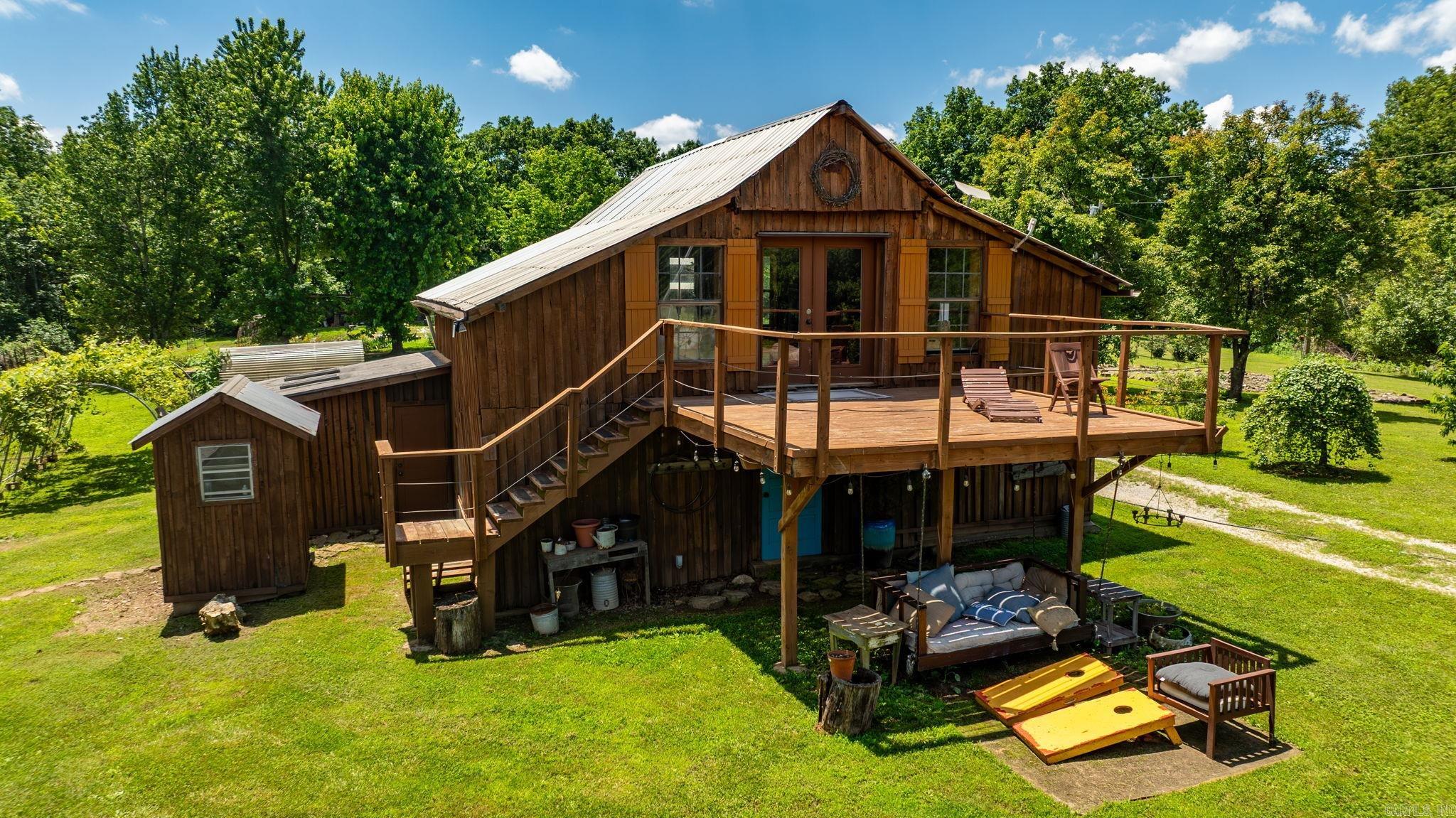 2306 County Road 8050 Property Photo 17
