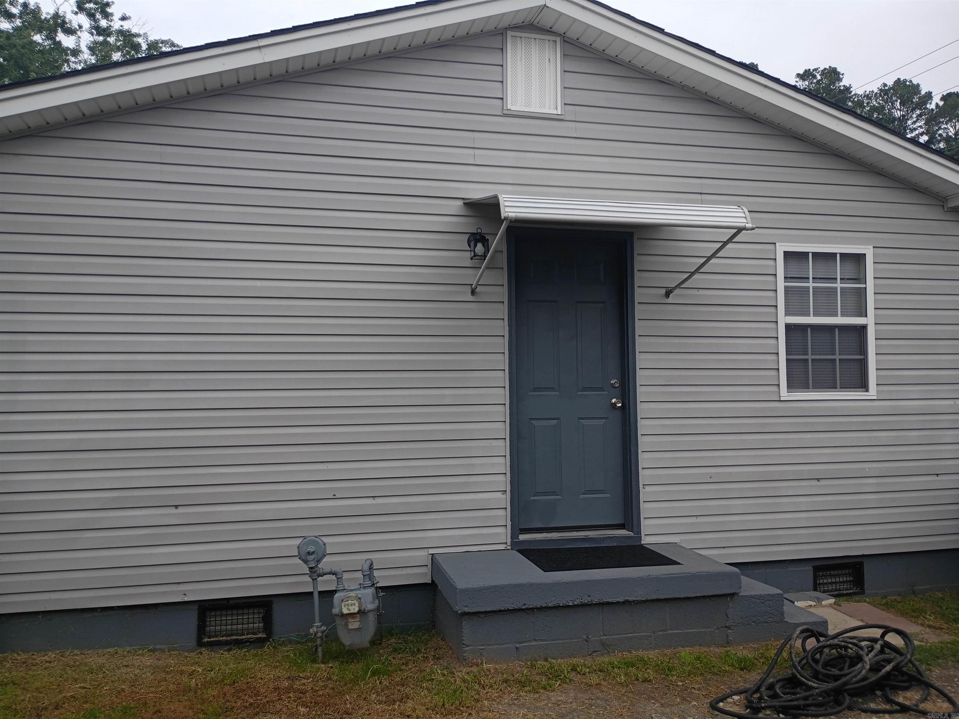 619 S Sikes Rd Street Property Photo 3