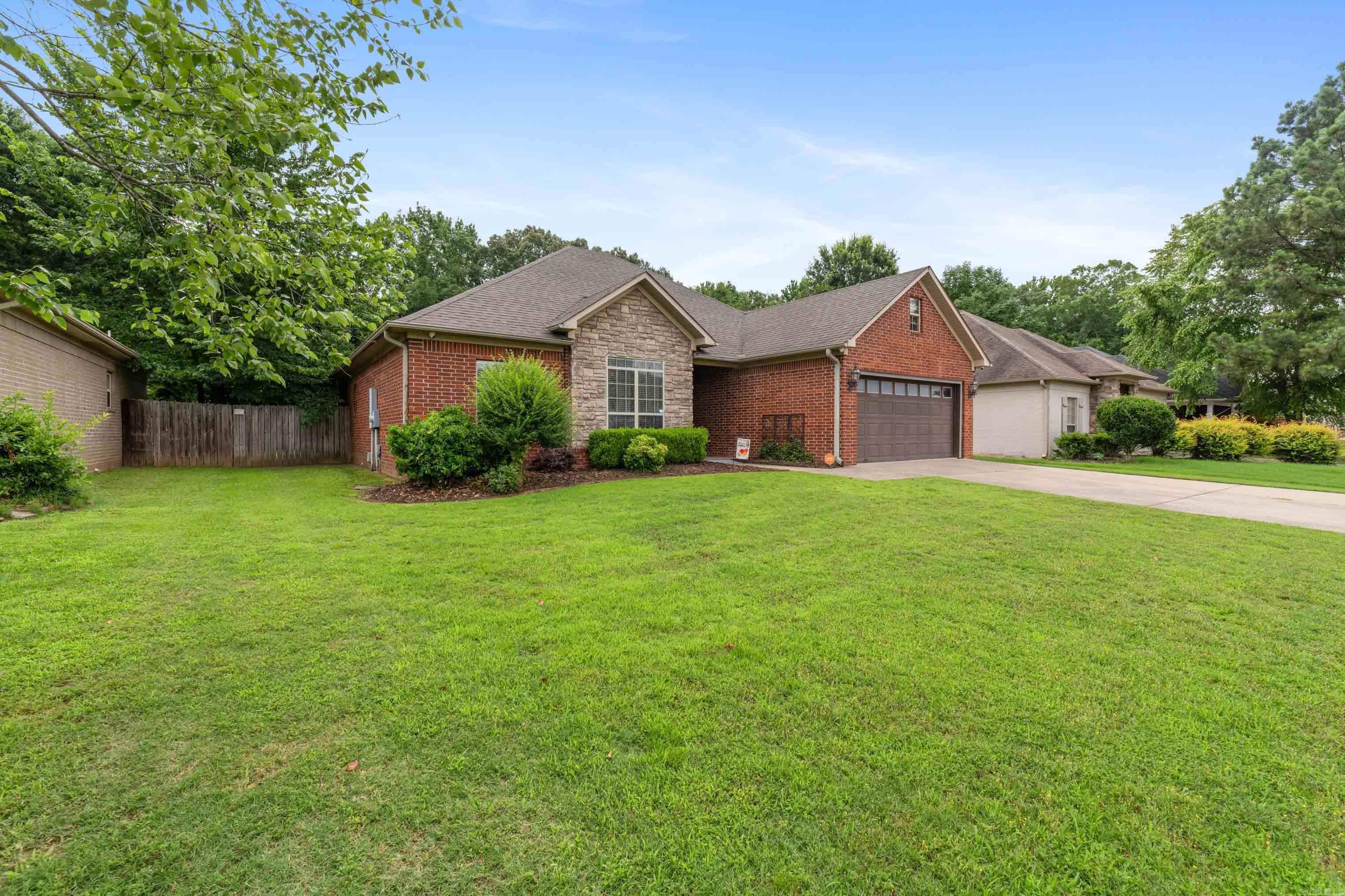 1160 Champions Property Photo 3