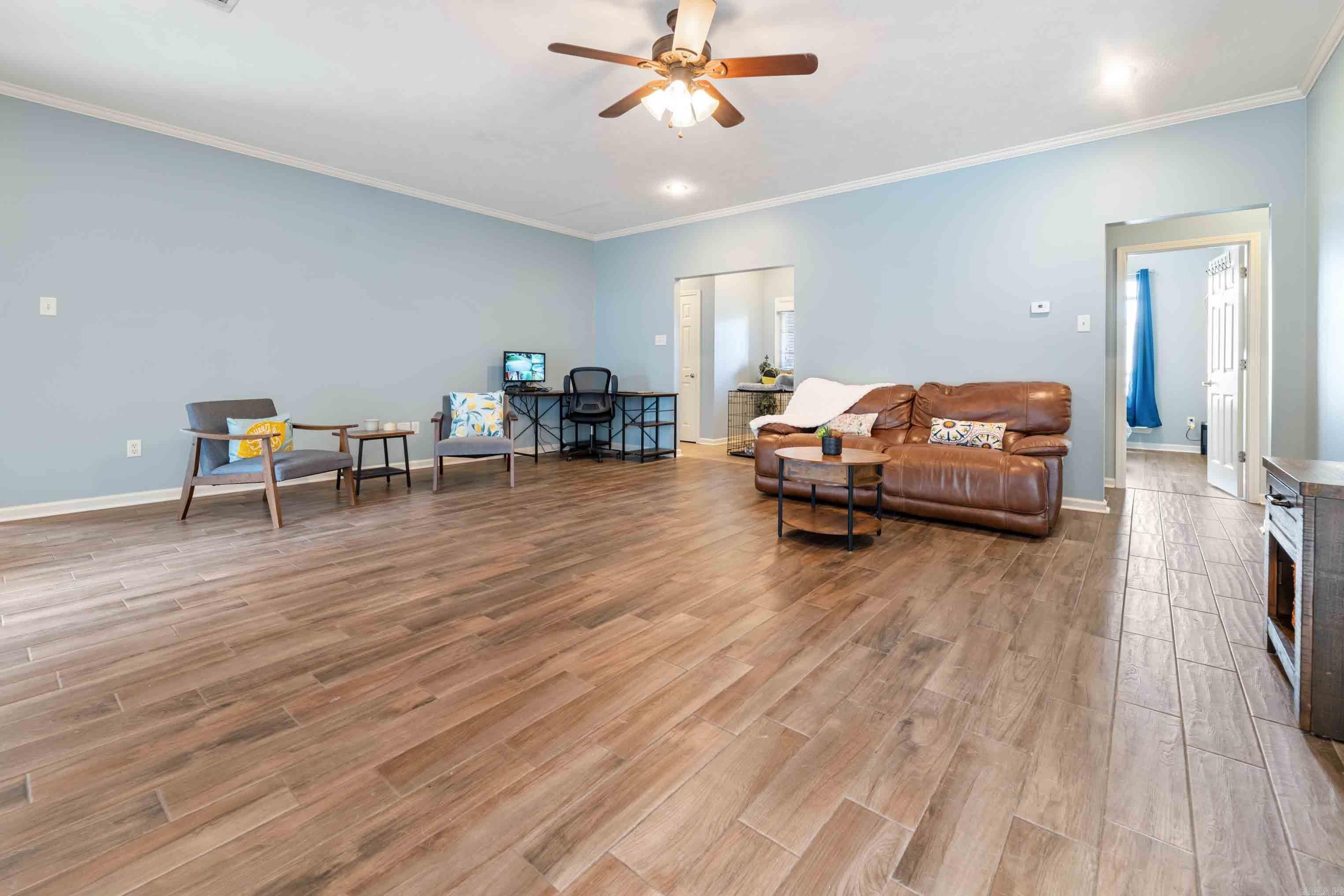 1160 Champions Property Photo 10