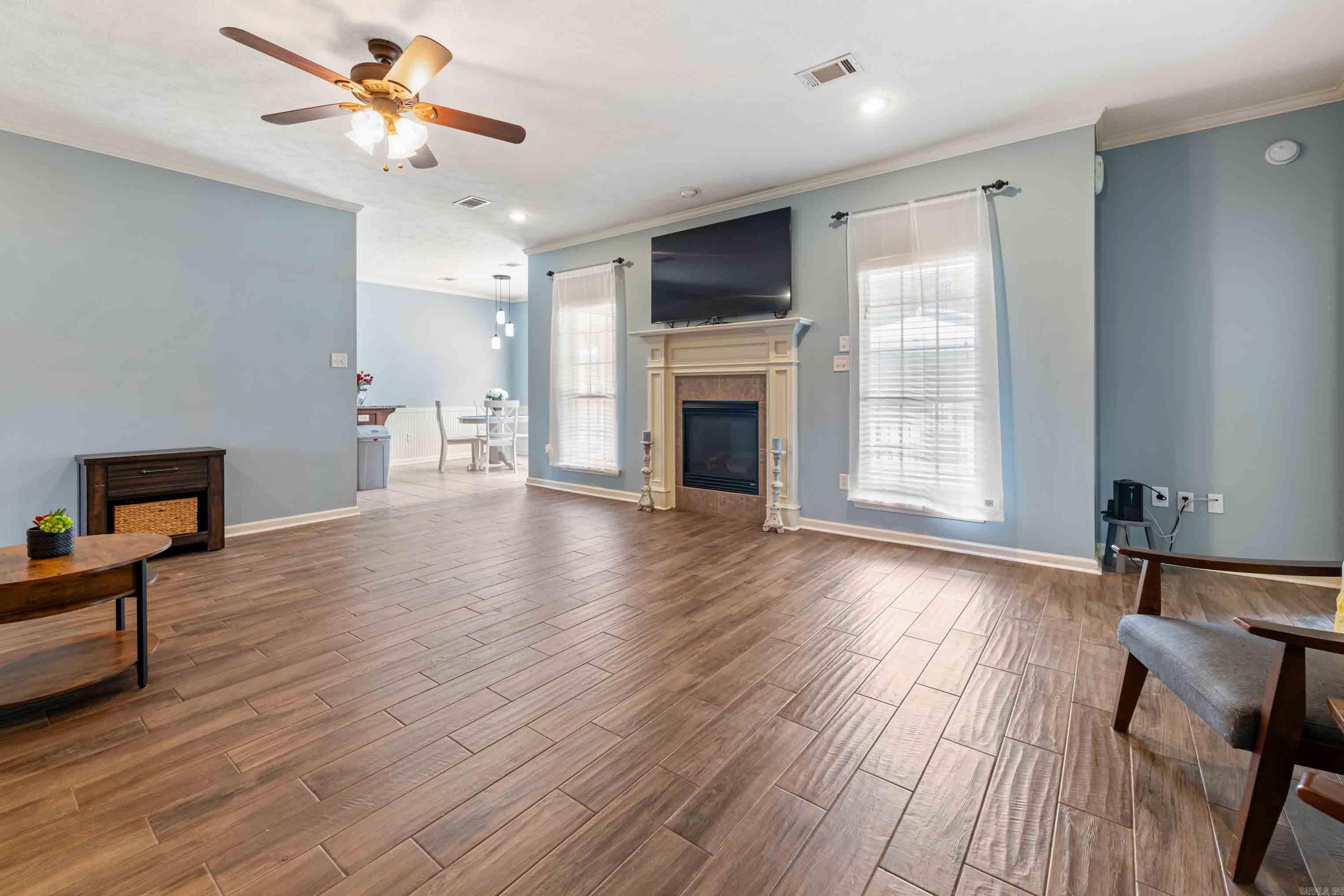 1160 Champions Property Photo 11