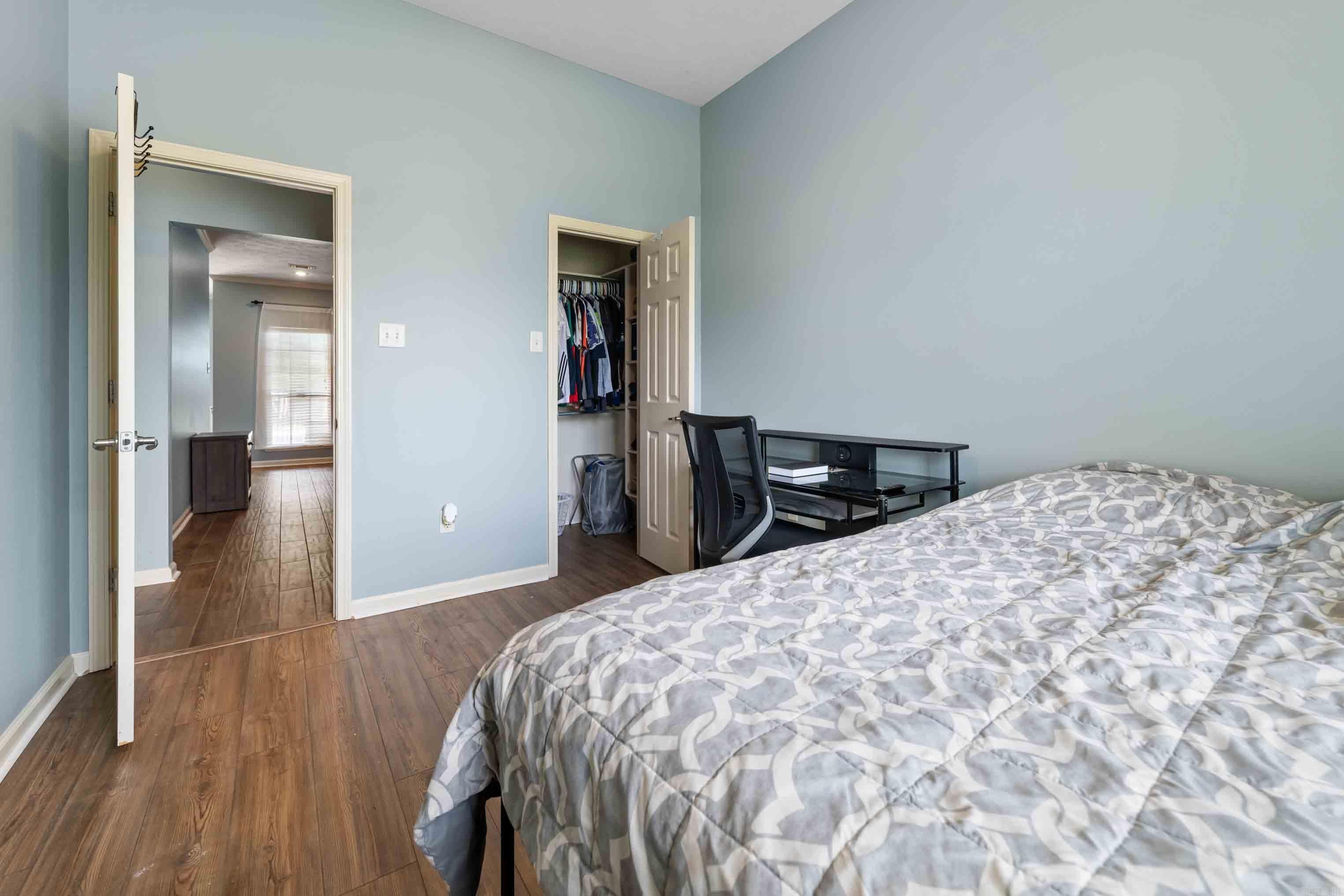1160 Champions Property Photo 17