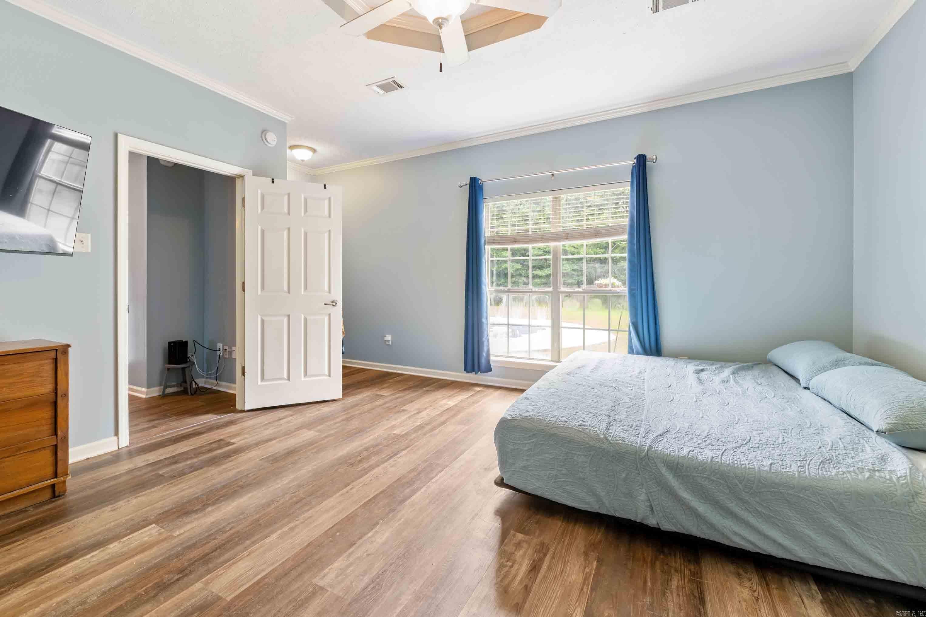 1160 Champions Property Photo 22