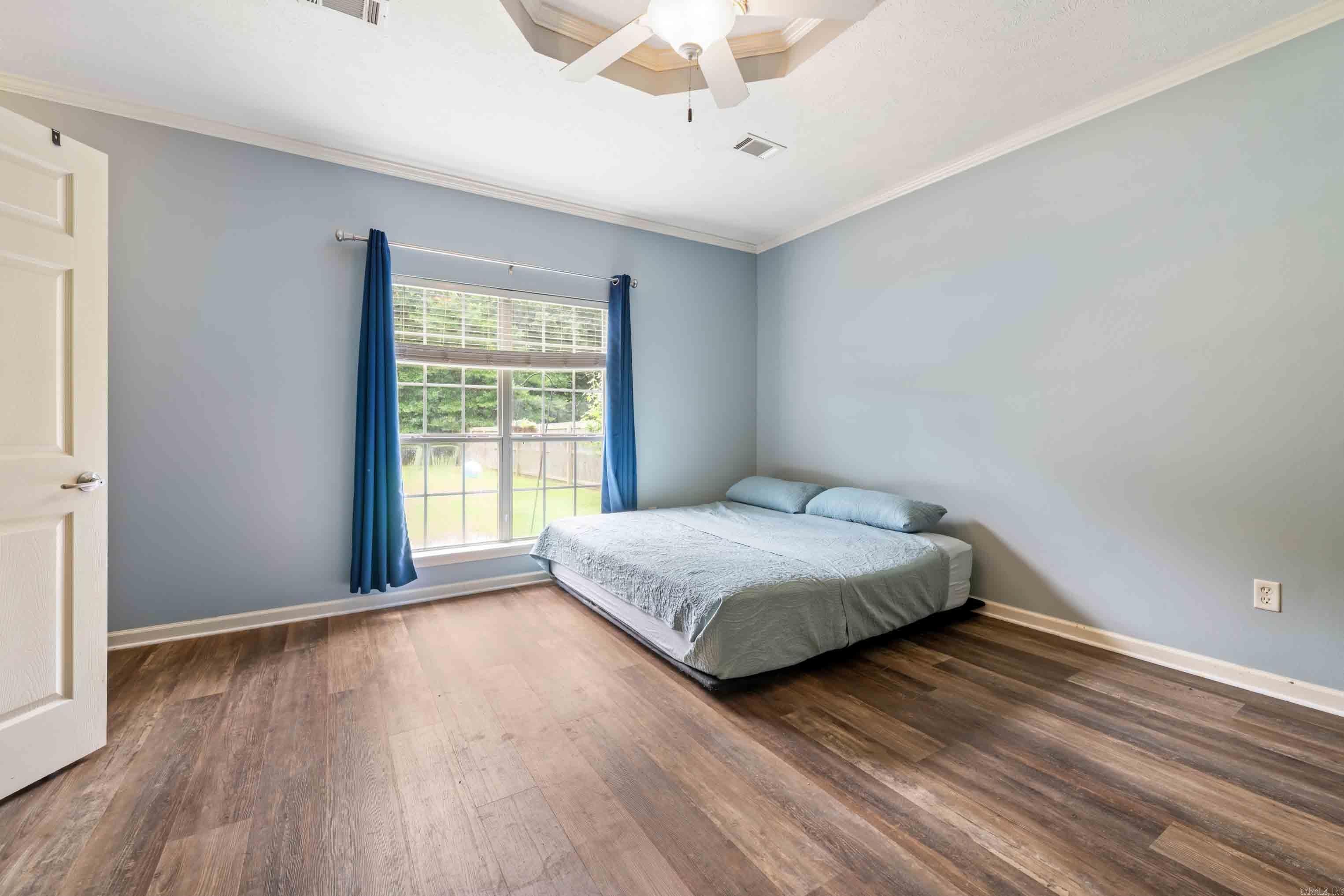1160 Champions Property Photo 23
