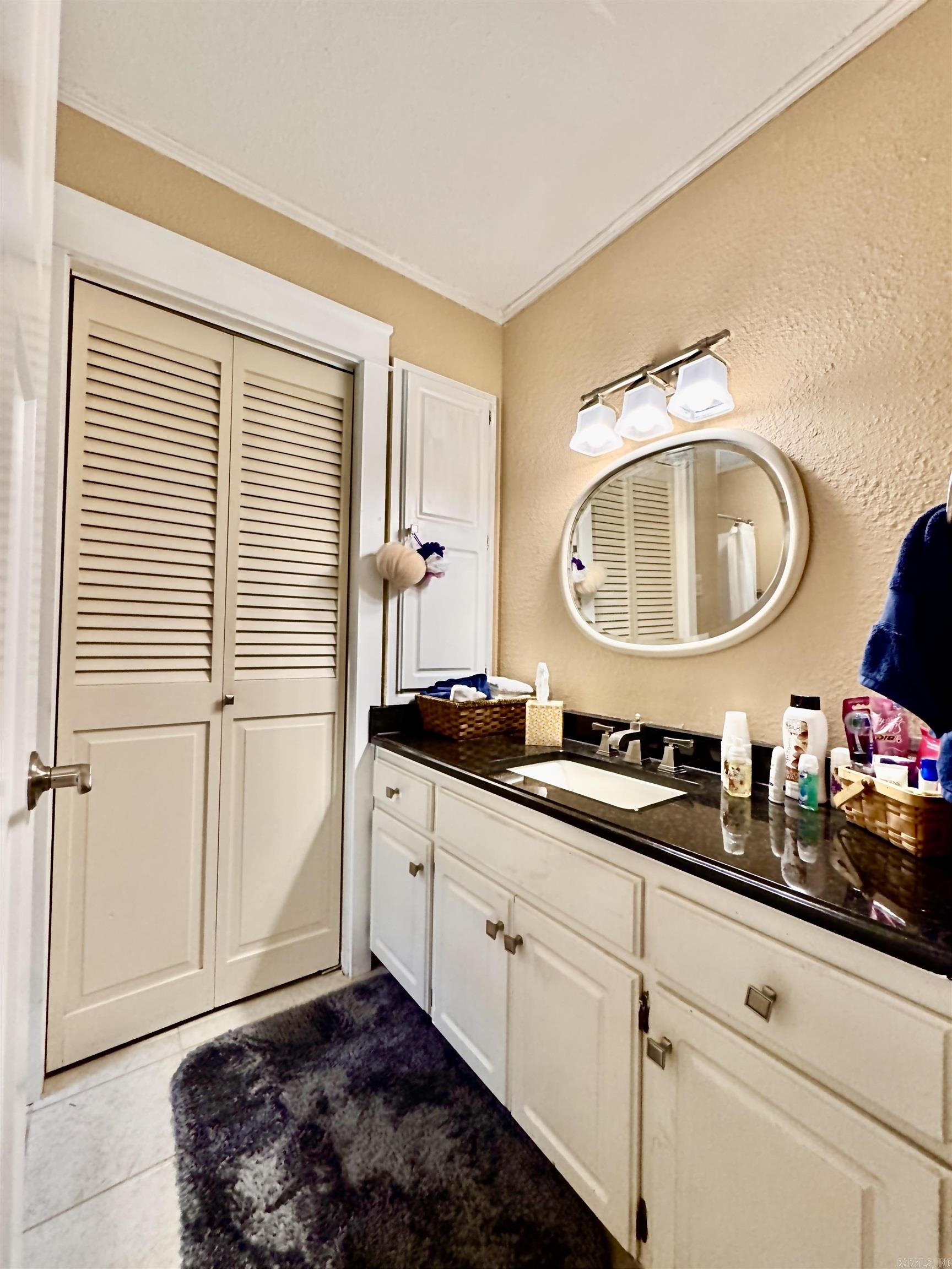 124 Kathy Lane Property Photo 28